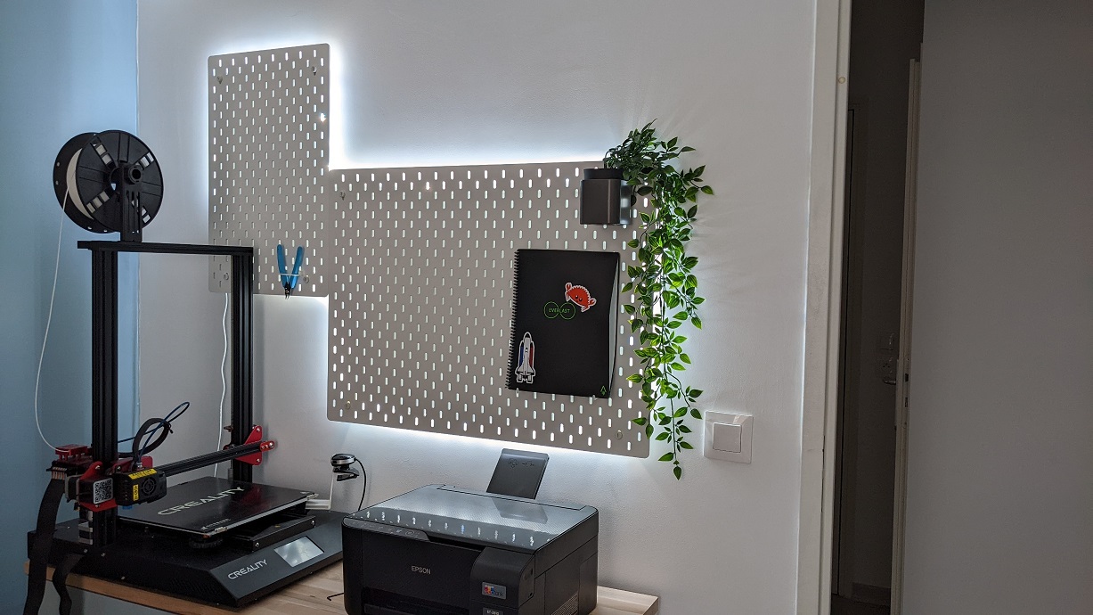 Skadis - Philips Hue LightStrip Guide