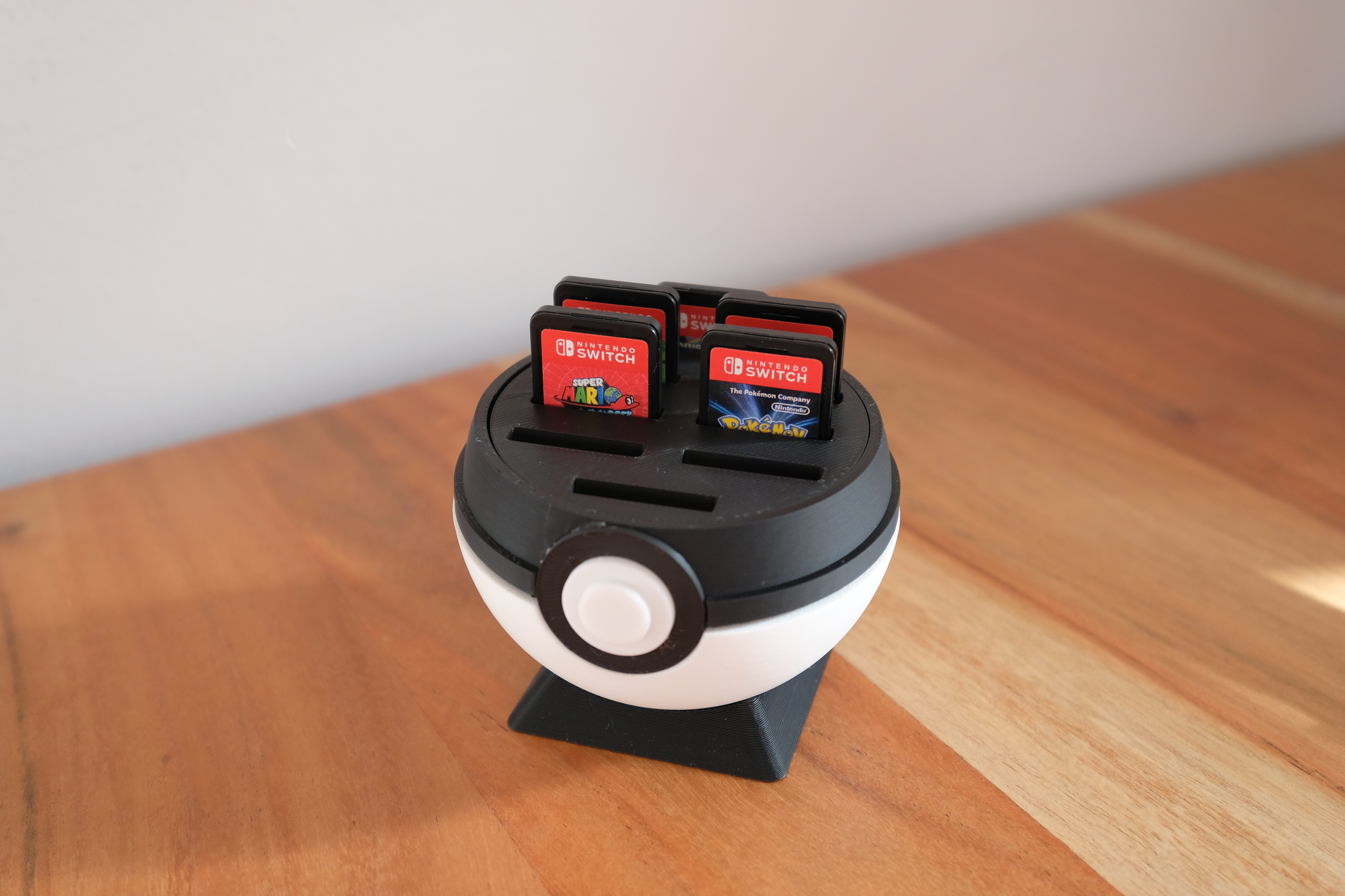Cartridge Stand Nintendo Switch Games in Pokeball