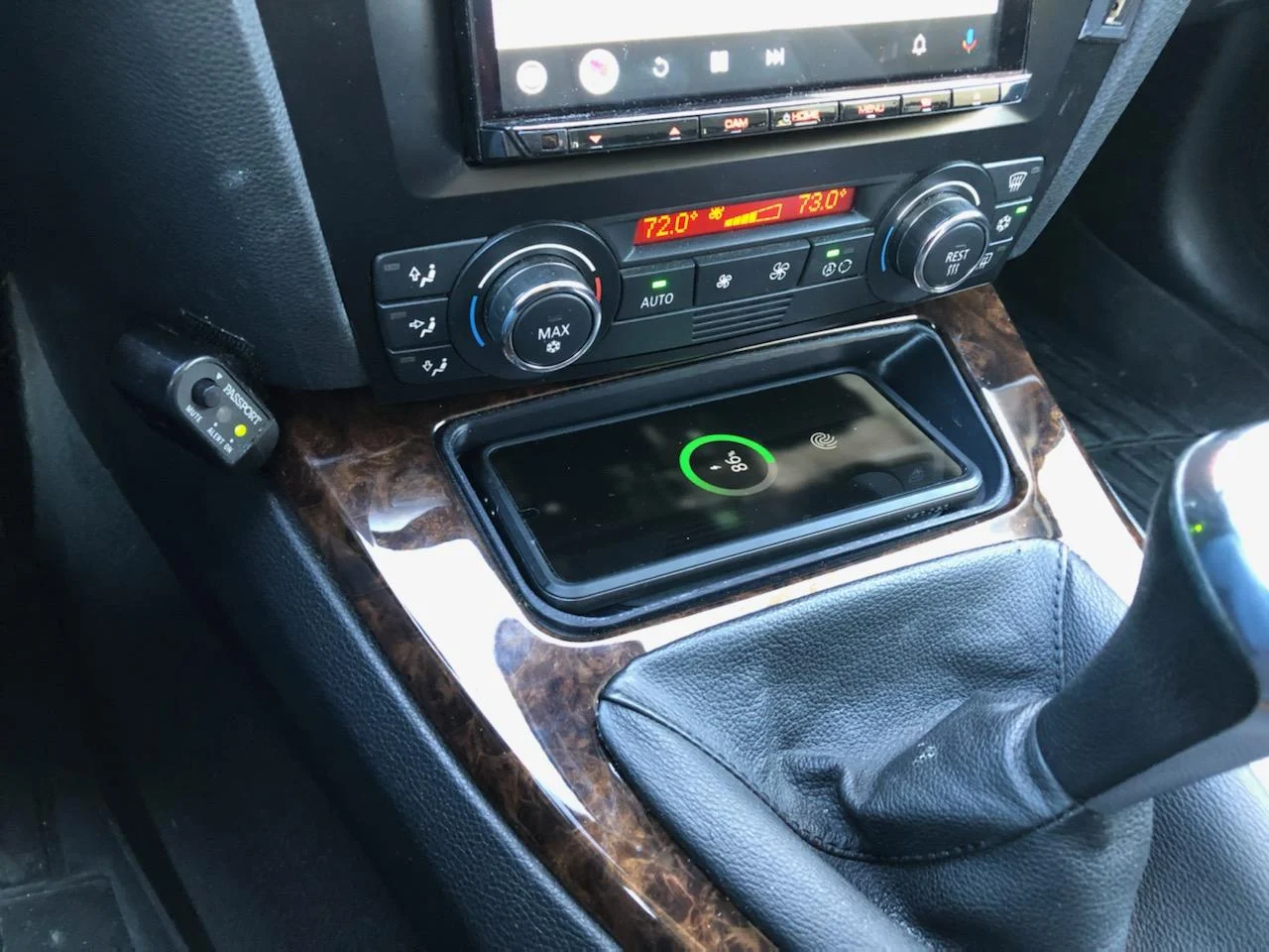 BMW e92 Wireless Charger