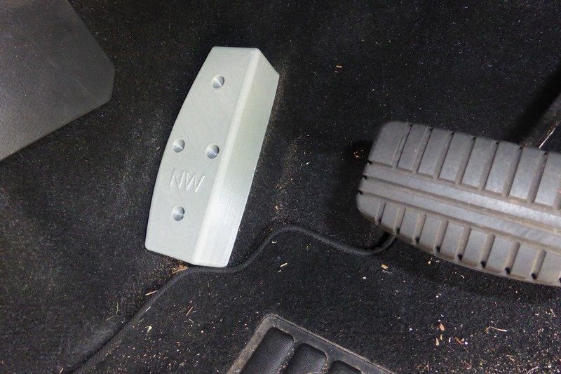 LH Footrest extension for Mitsubishi Pajero NW model