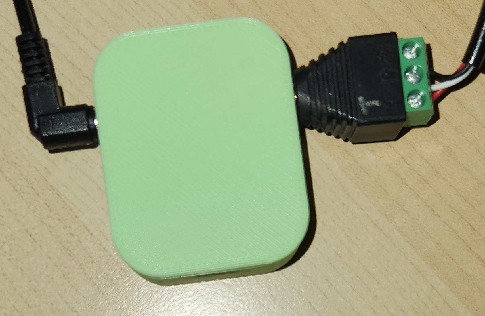 XIAO ESP32C6 Dual DS18B20 External Temperature Sensors With Battery