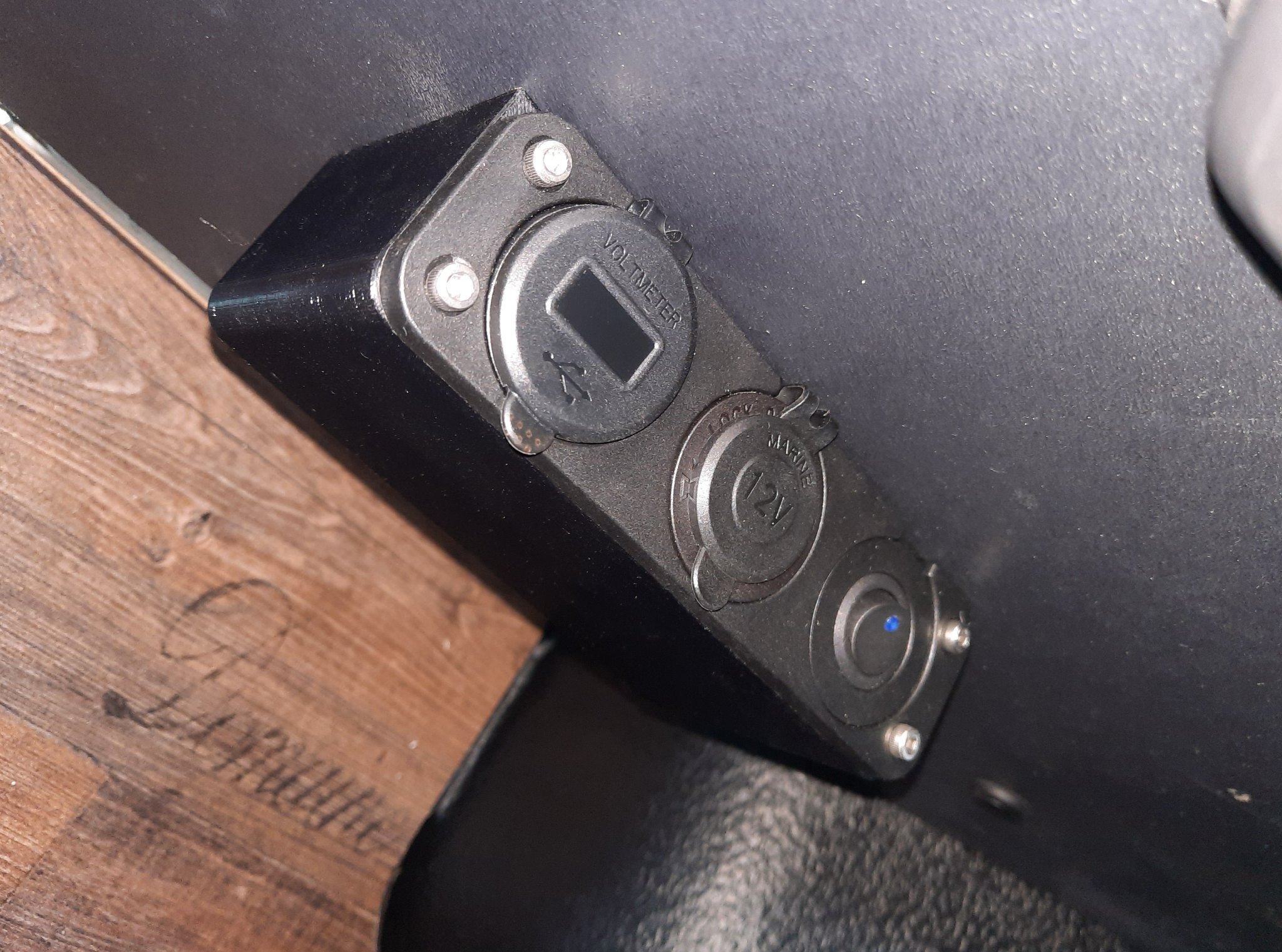 Housing for Cigarette Lighter Socket Adaptor, usb mounting jack