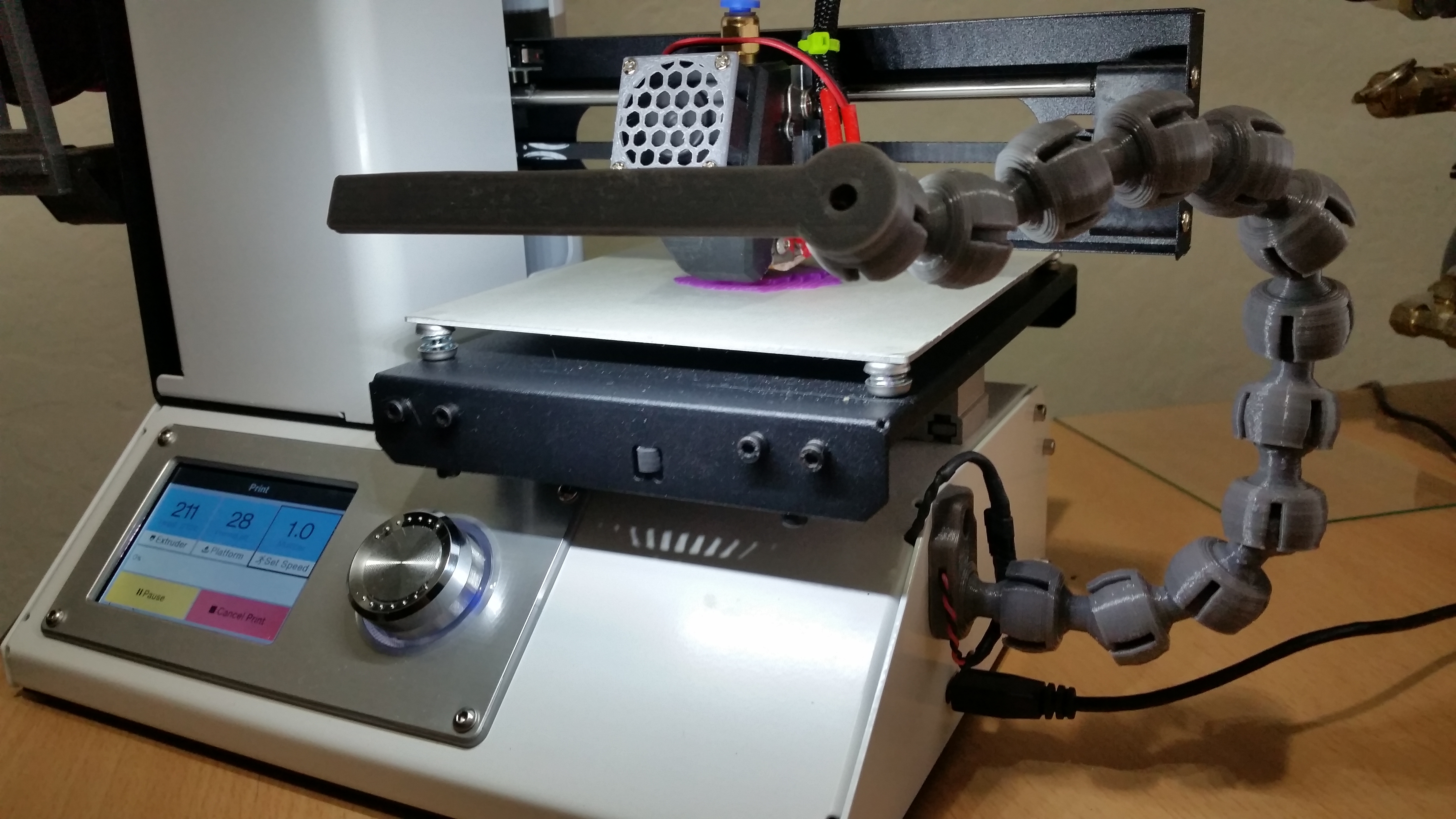 Ball and Socket LED Lamp for MP Select Mini