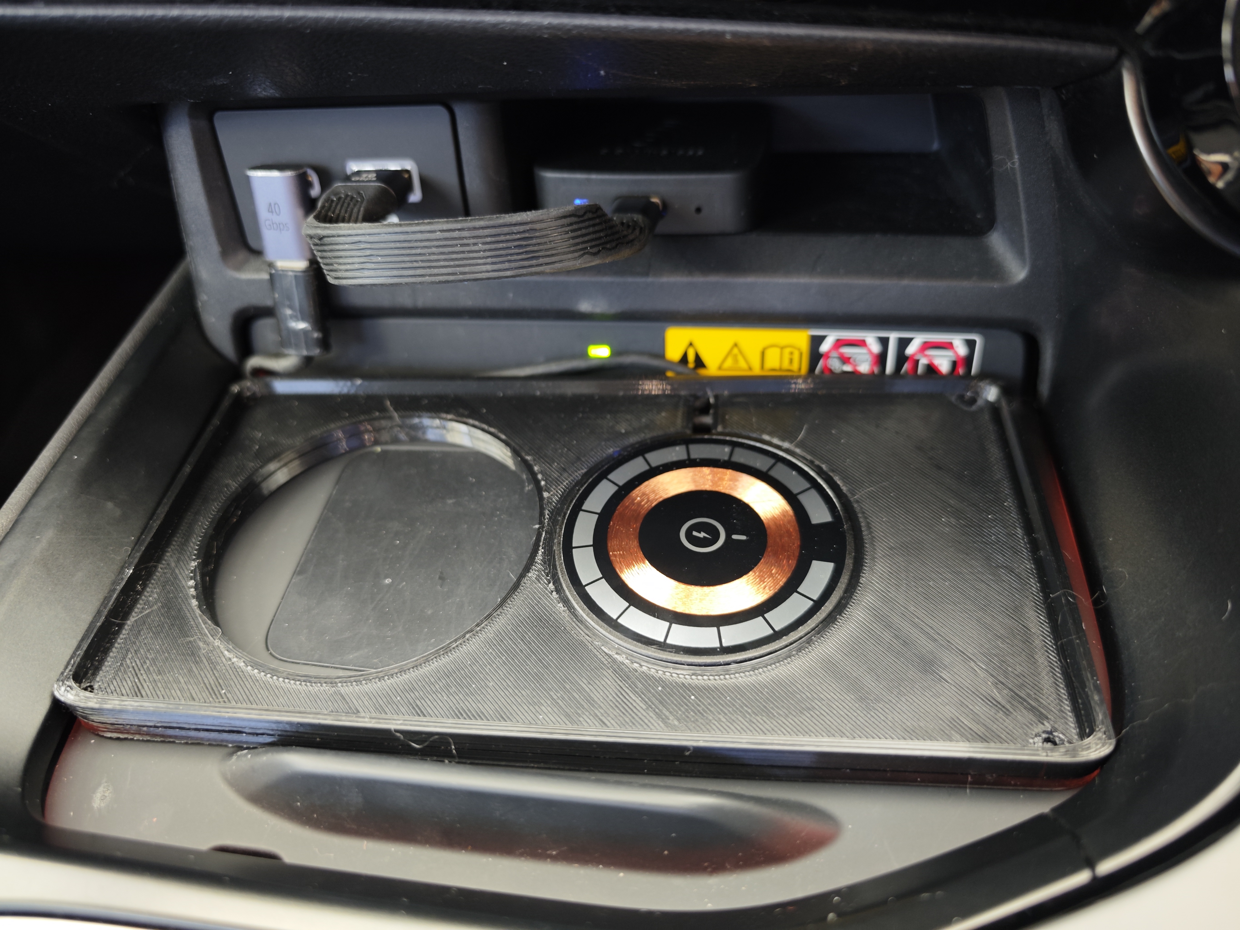 XIAOMI 14 Ultra wirelss car charger