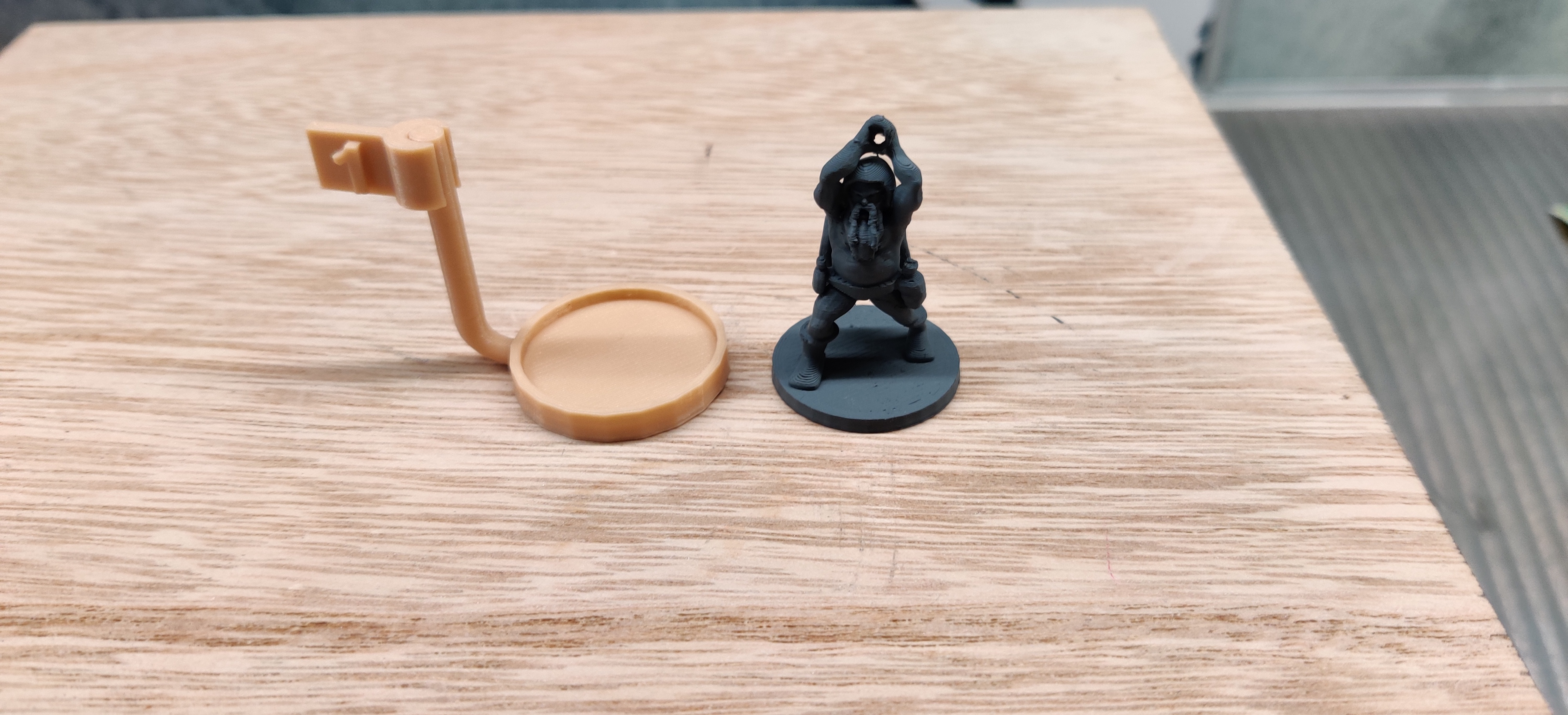 Miniature number stand