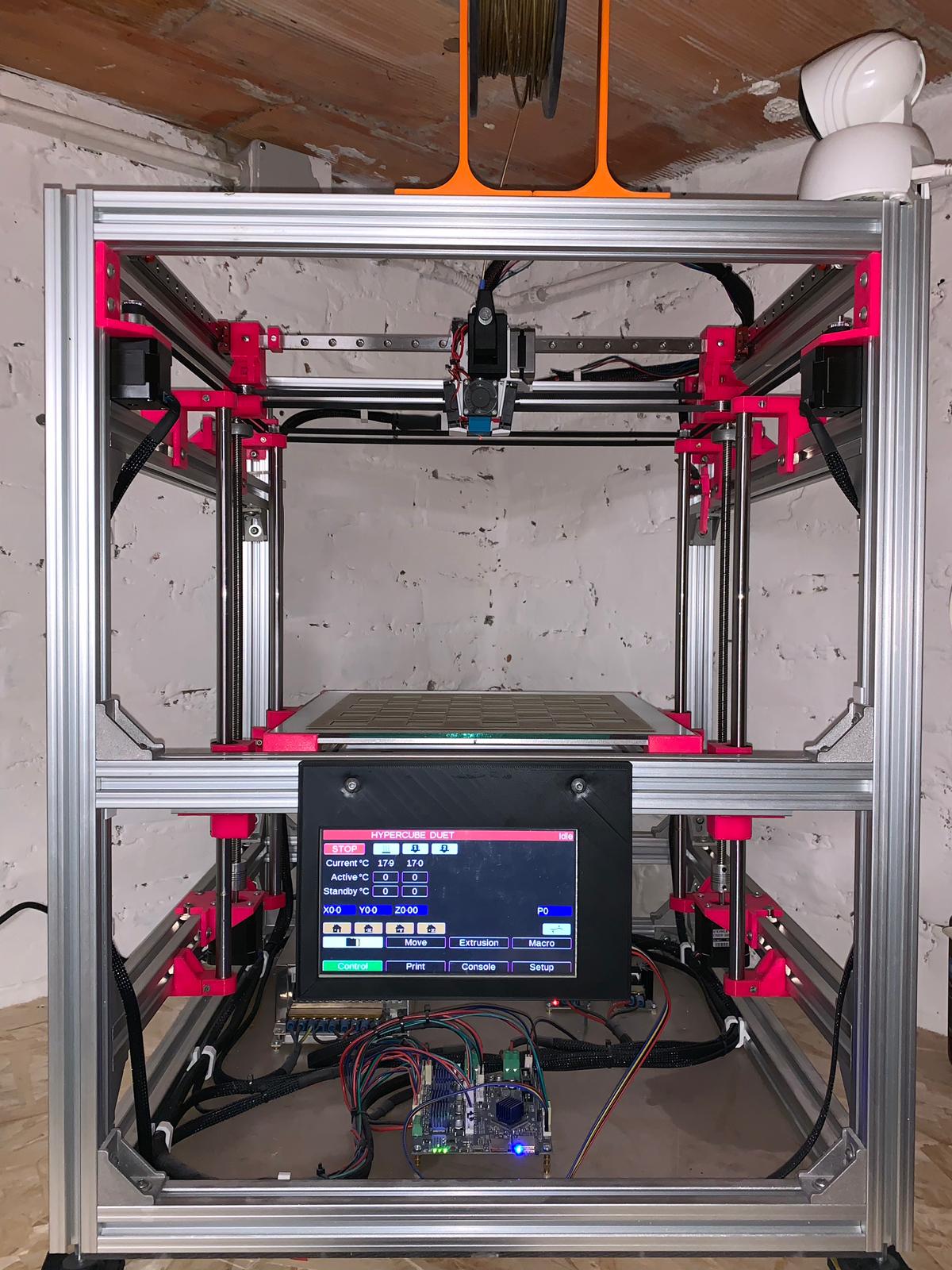 Hypercube with linear MGN12 rail