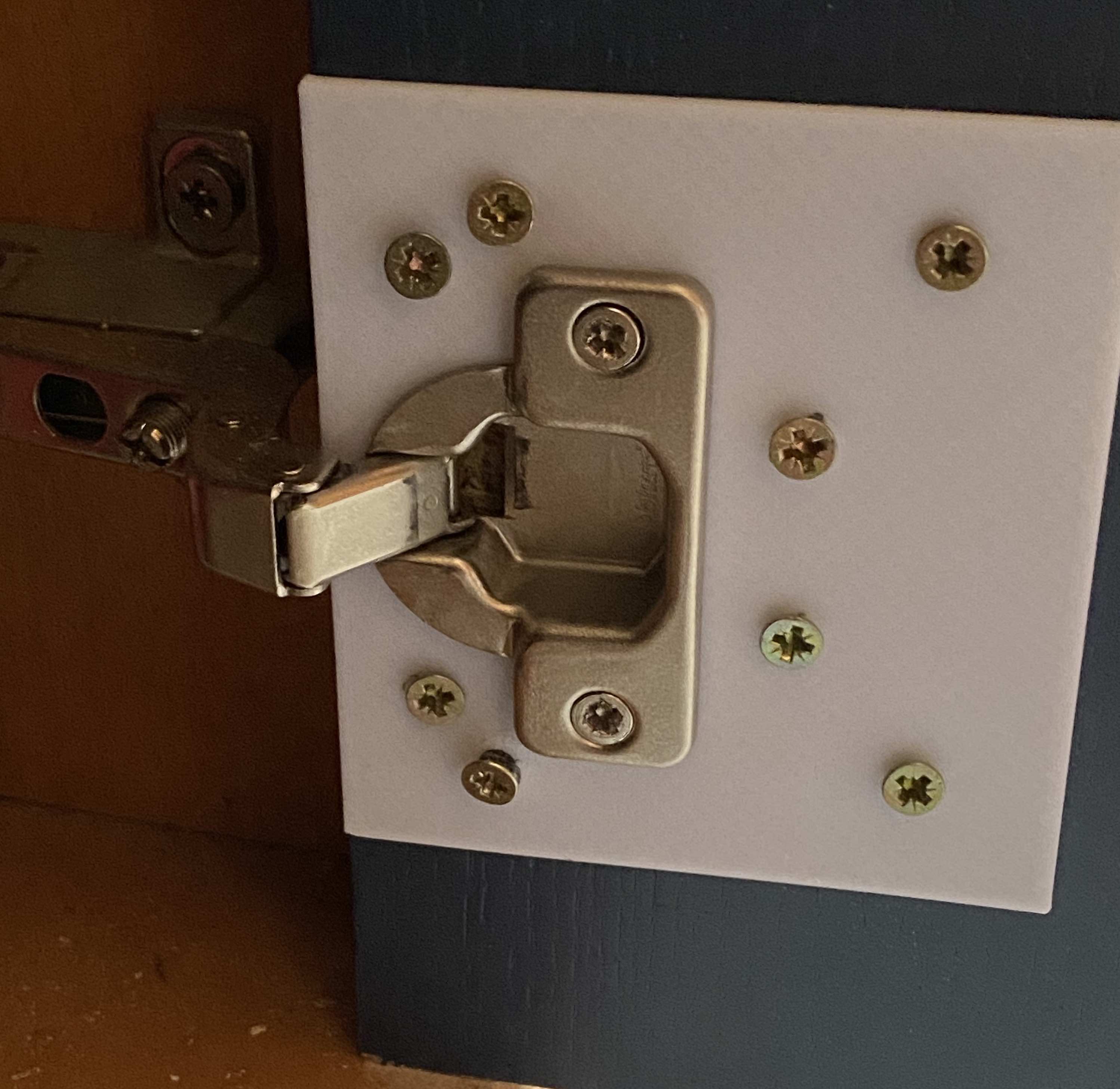 Cabinet repair plate / Pot hinge repair kit Blum