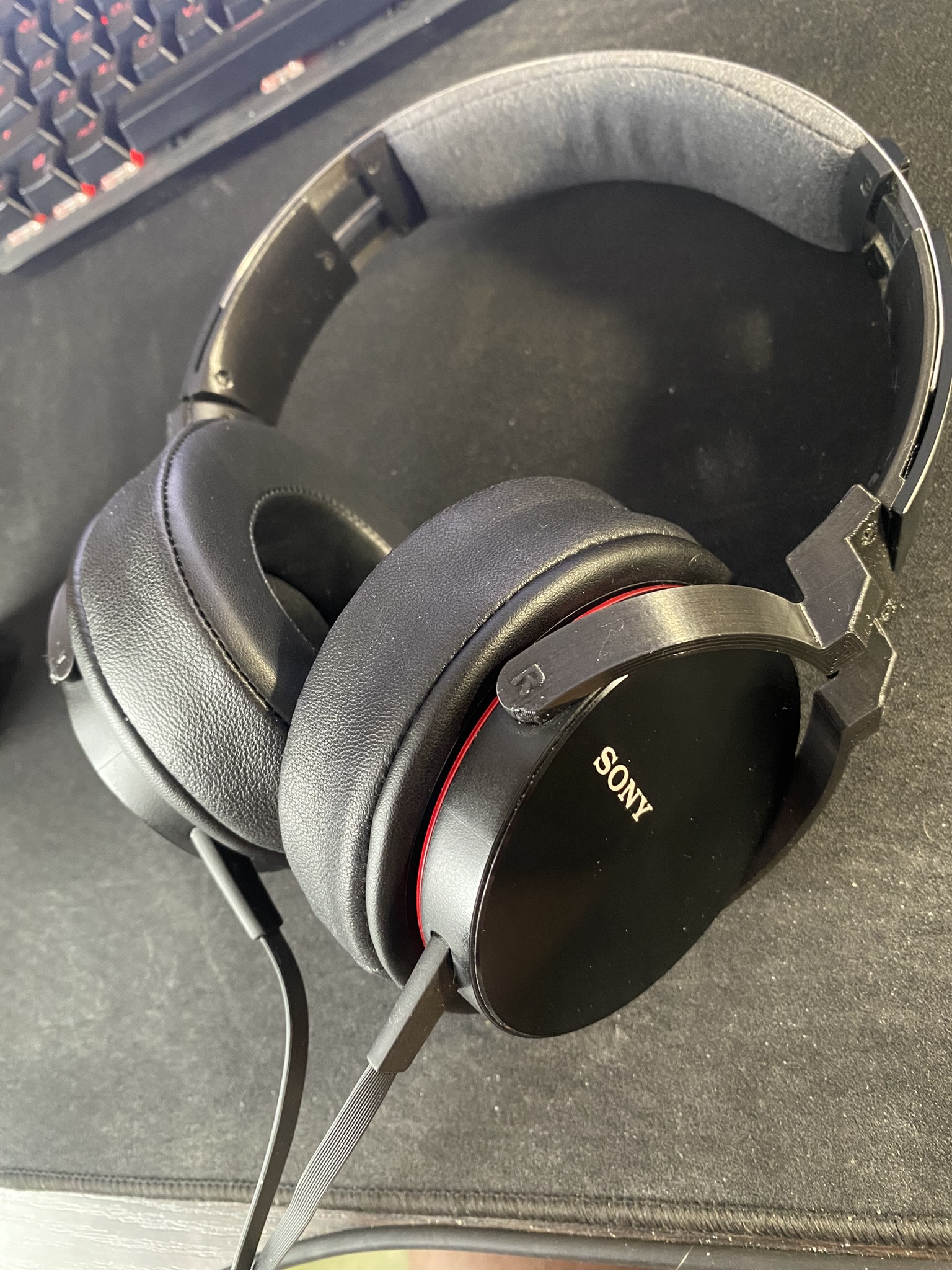 Sony MDR-XB950AP repair parts + 95mm ear pads mod