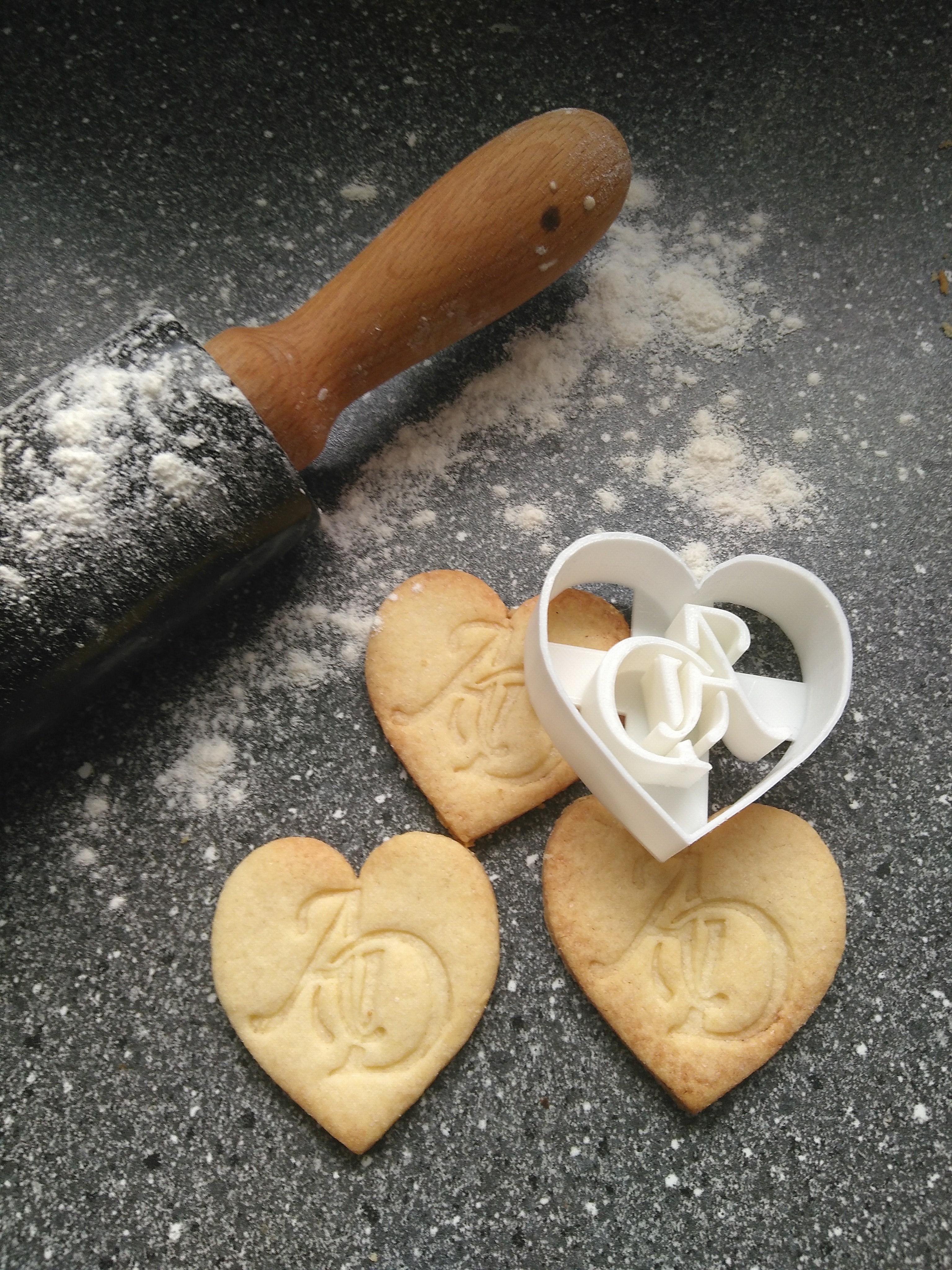 Cookie Cutter Blanc & Monogramm for Wedding