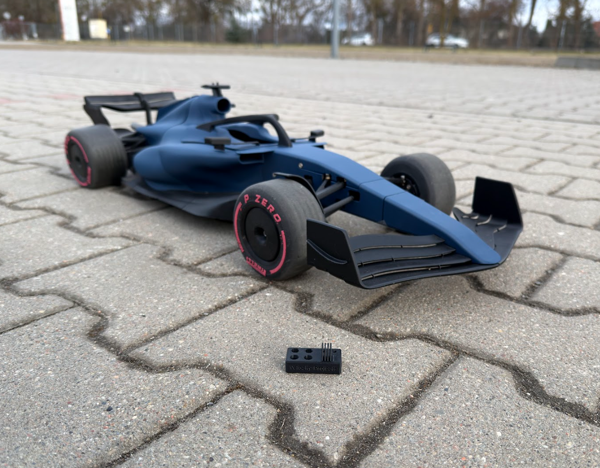 RC F1 CAR FV24 - calibration cube