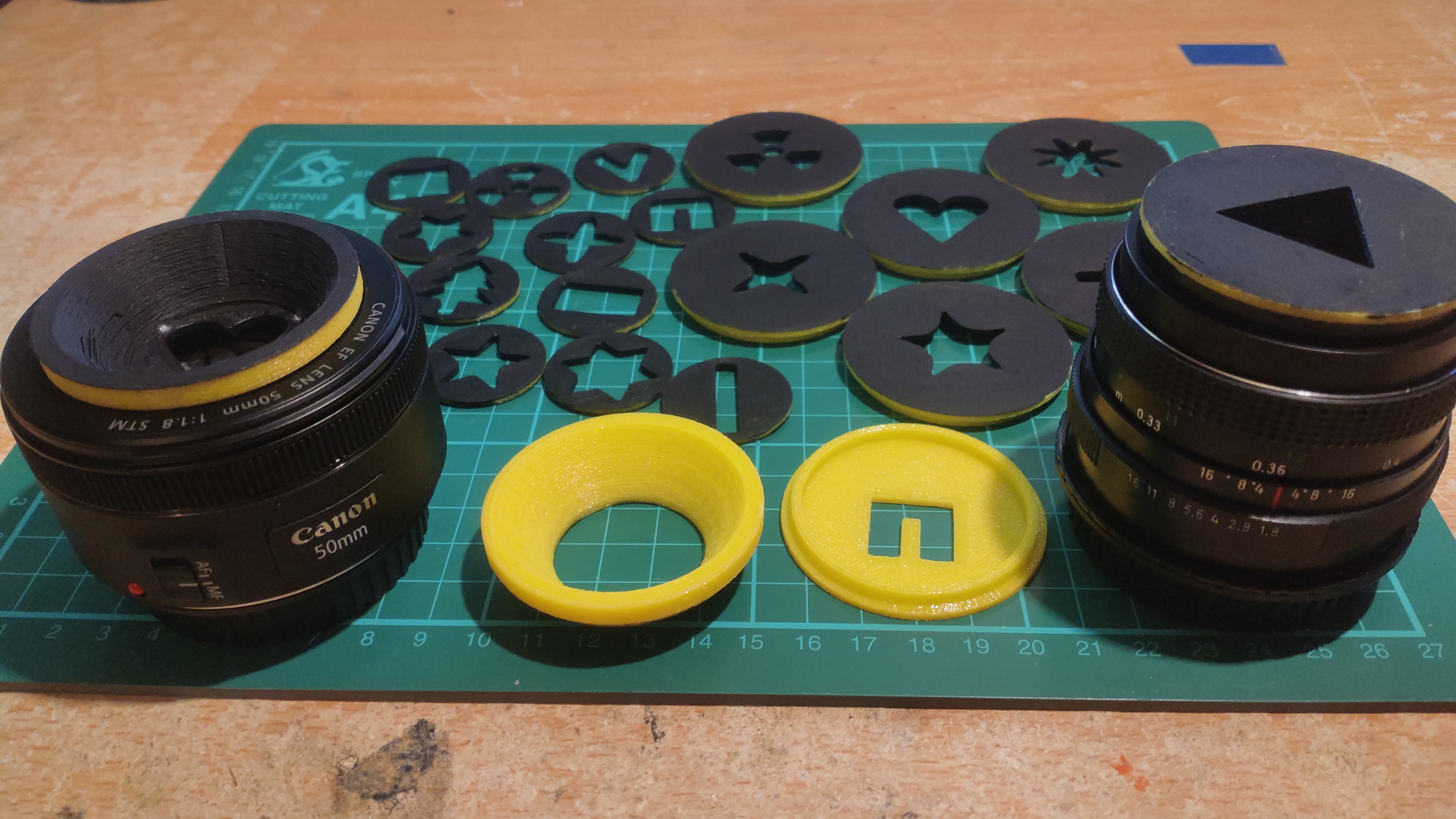 Custom bokeh apertures (parametric but currently for 50mm lenses)