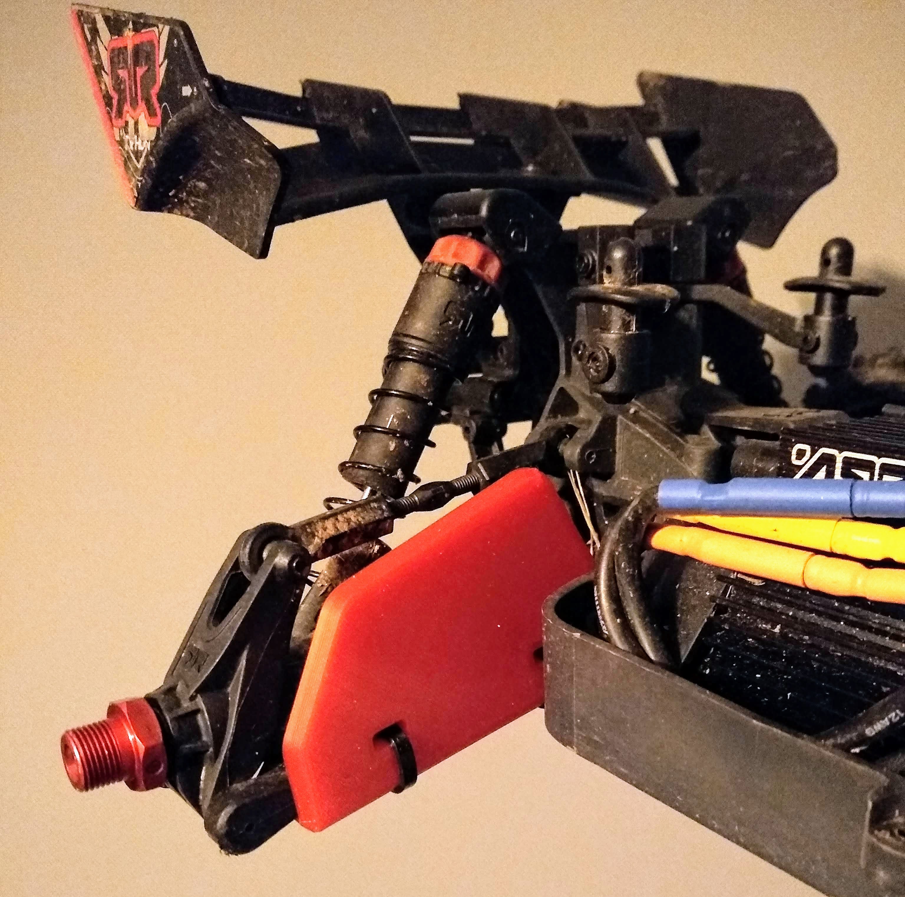 ARRMA Typhon BLX 3s