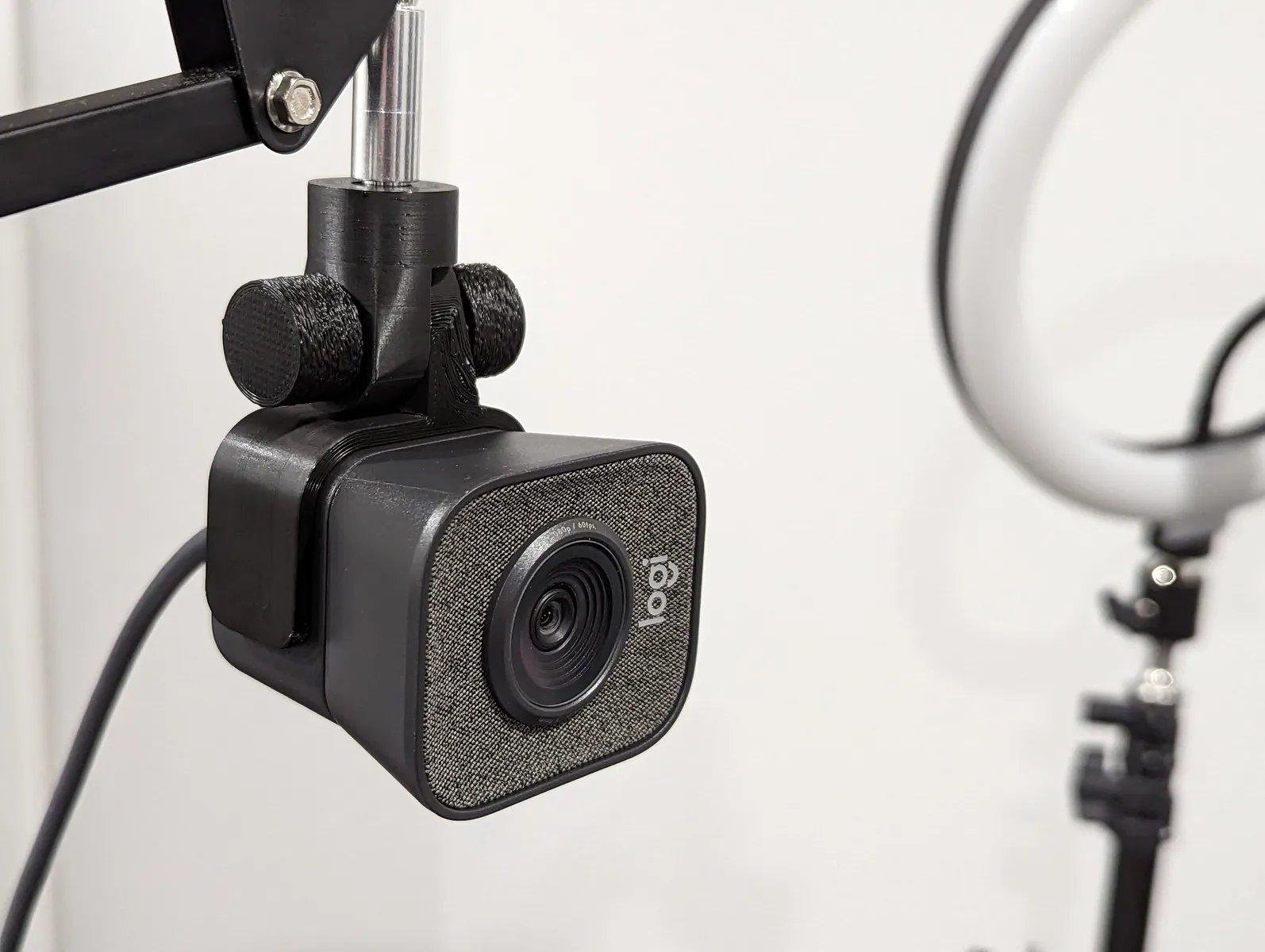 Logitech Streamcam Mount with Joint (Remix)