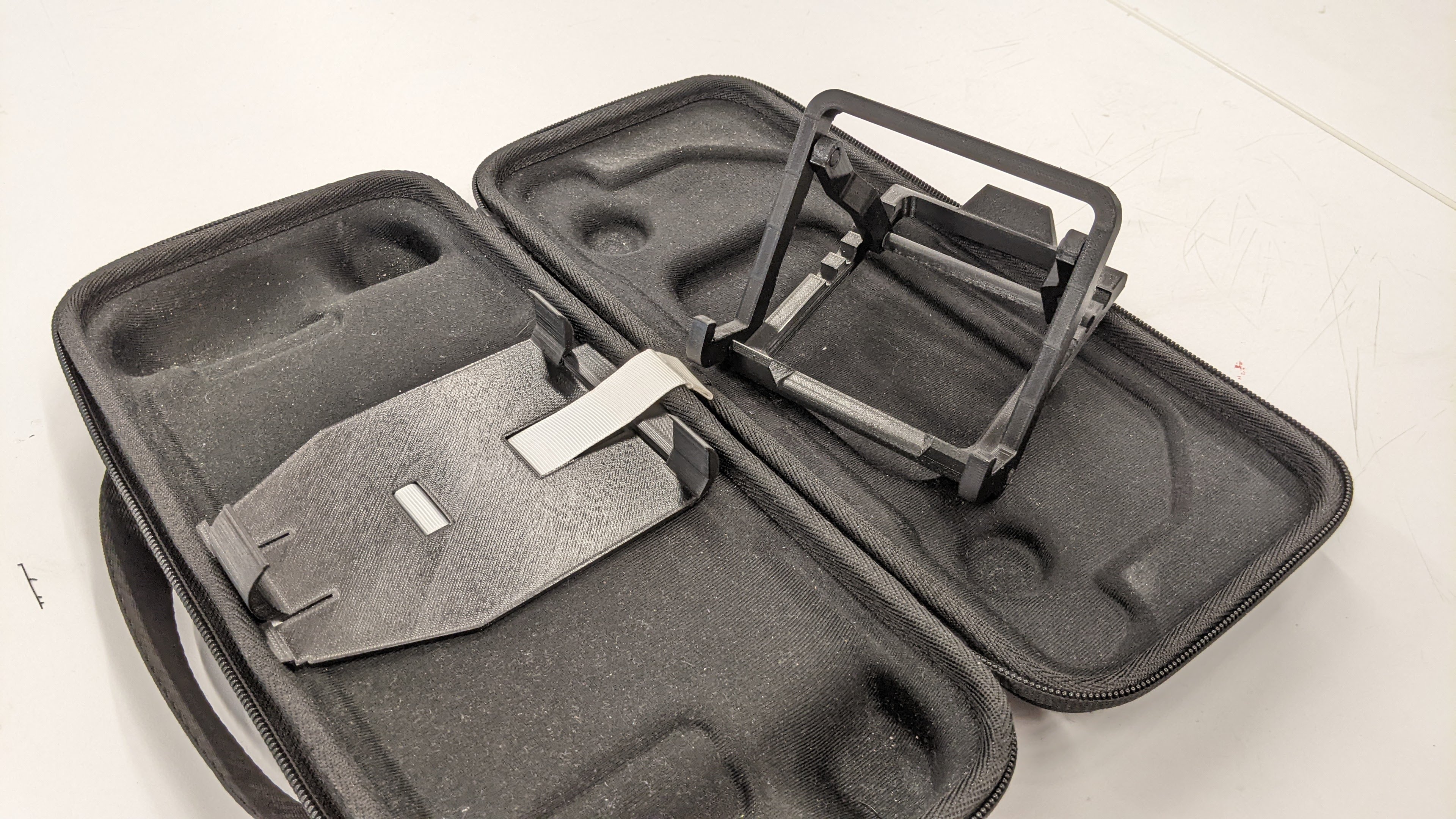 Steam Deck Cradle for LifeSaver