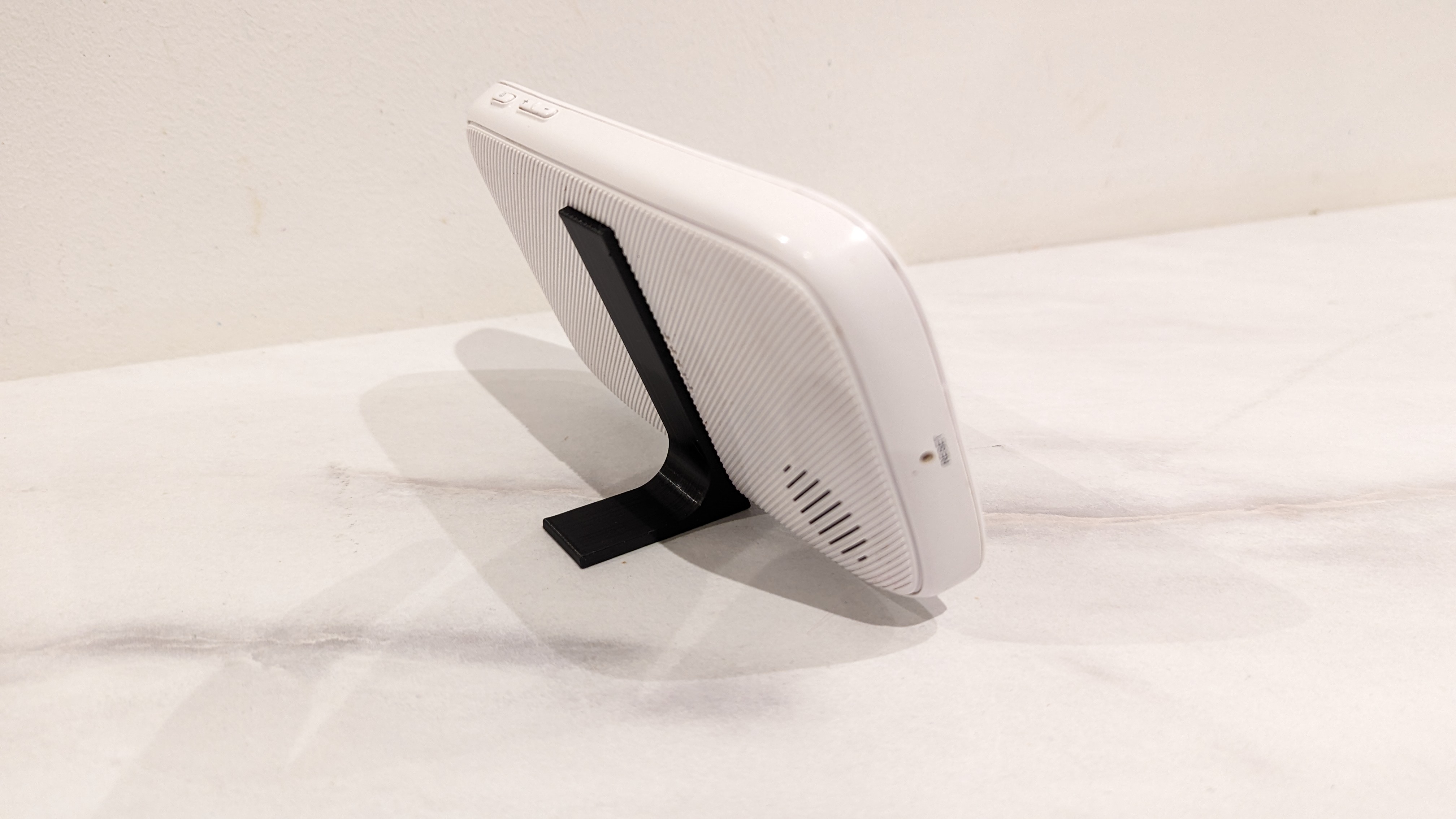 Motorola MBP48 baby monitor stand
