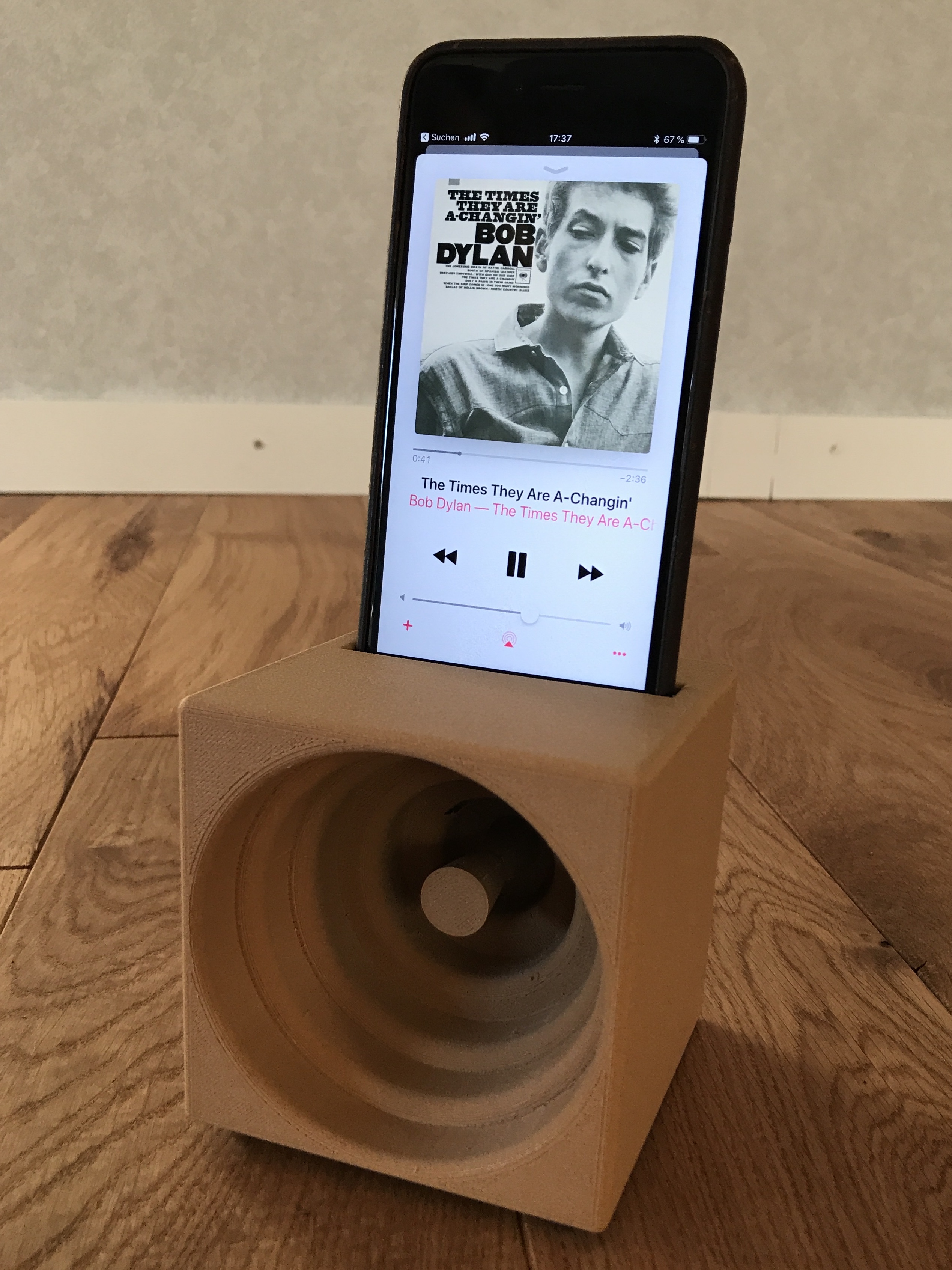 Smartphone passive amplifier