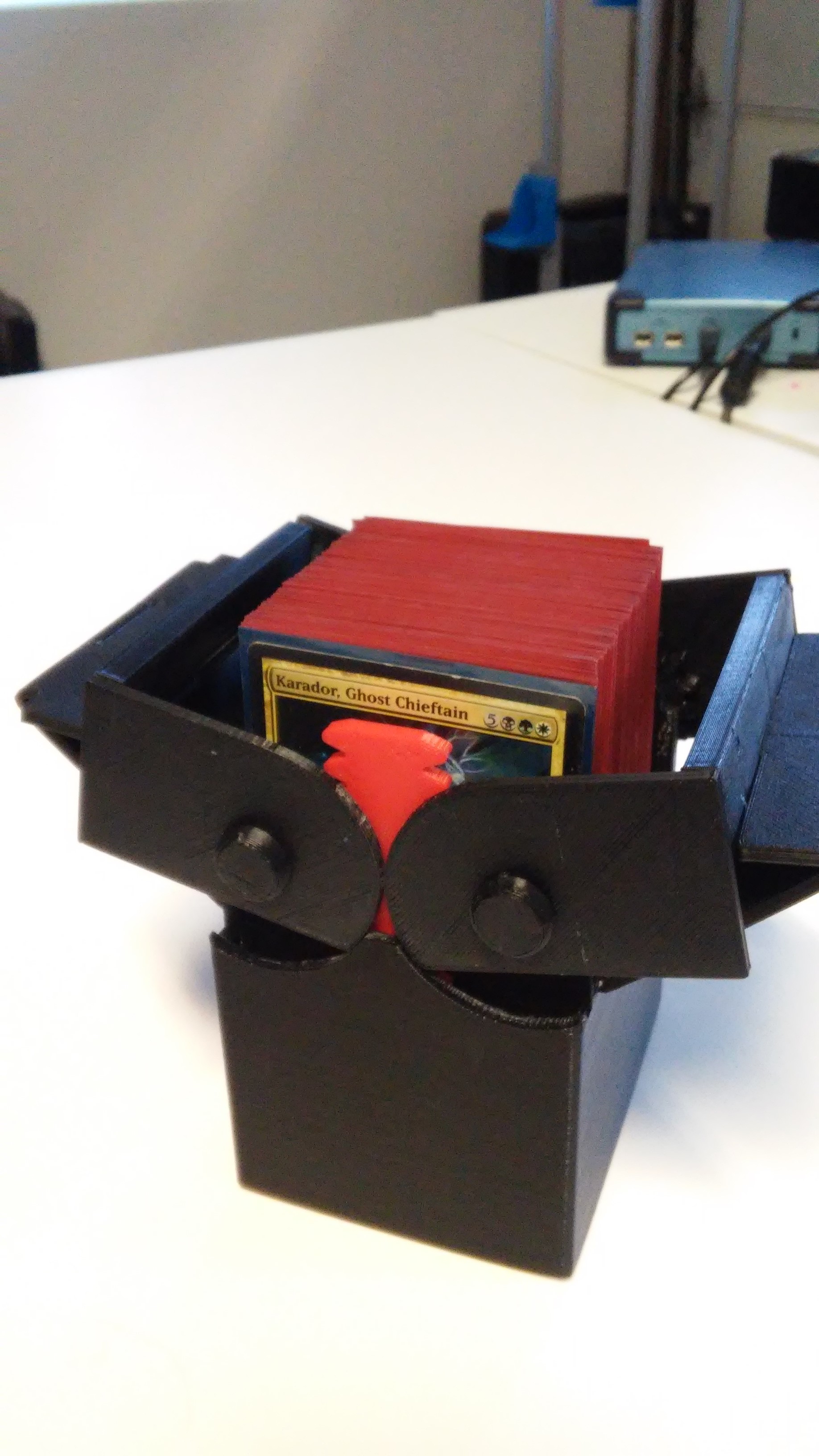 Improved Deck Box with Gears for Magic the Gathering EDH Commander