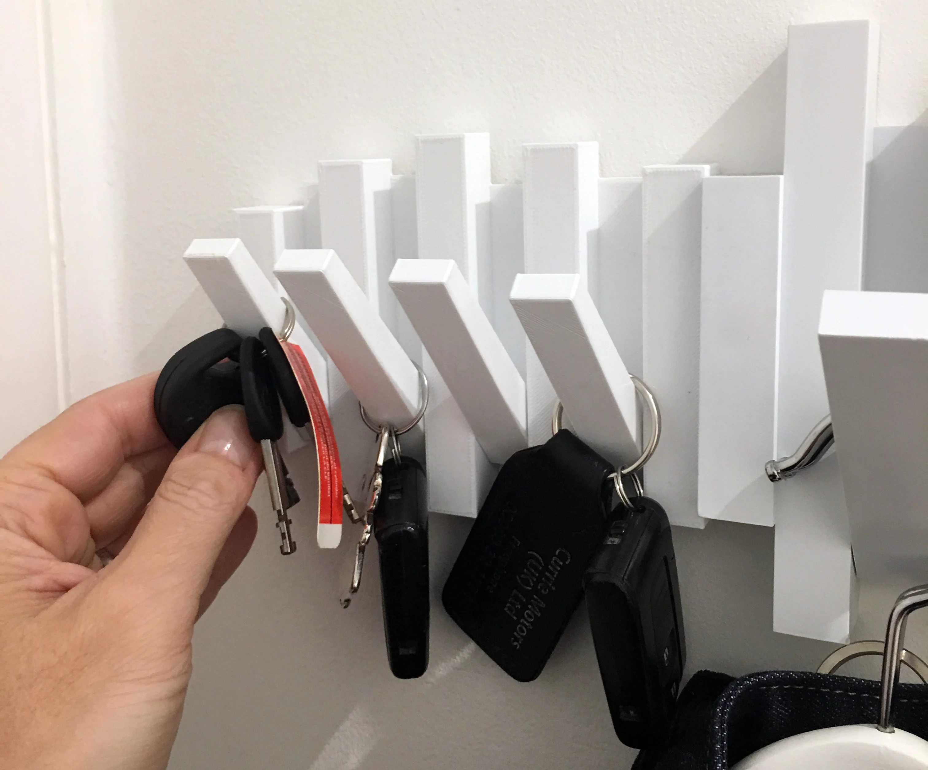 Key peg hook hanger