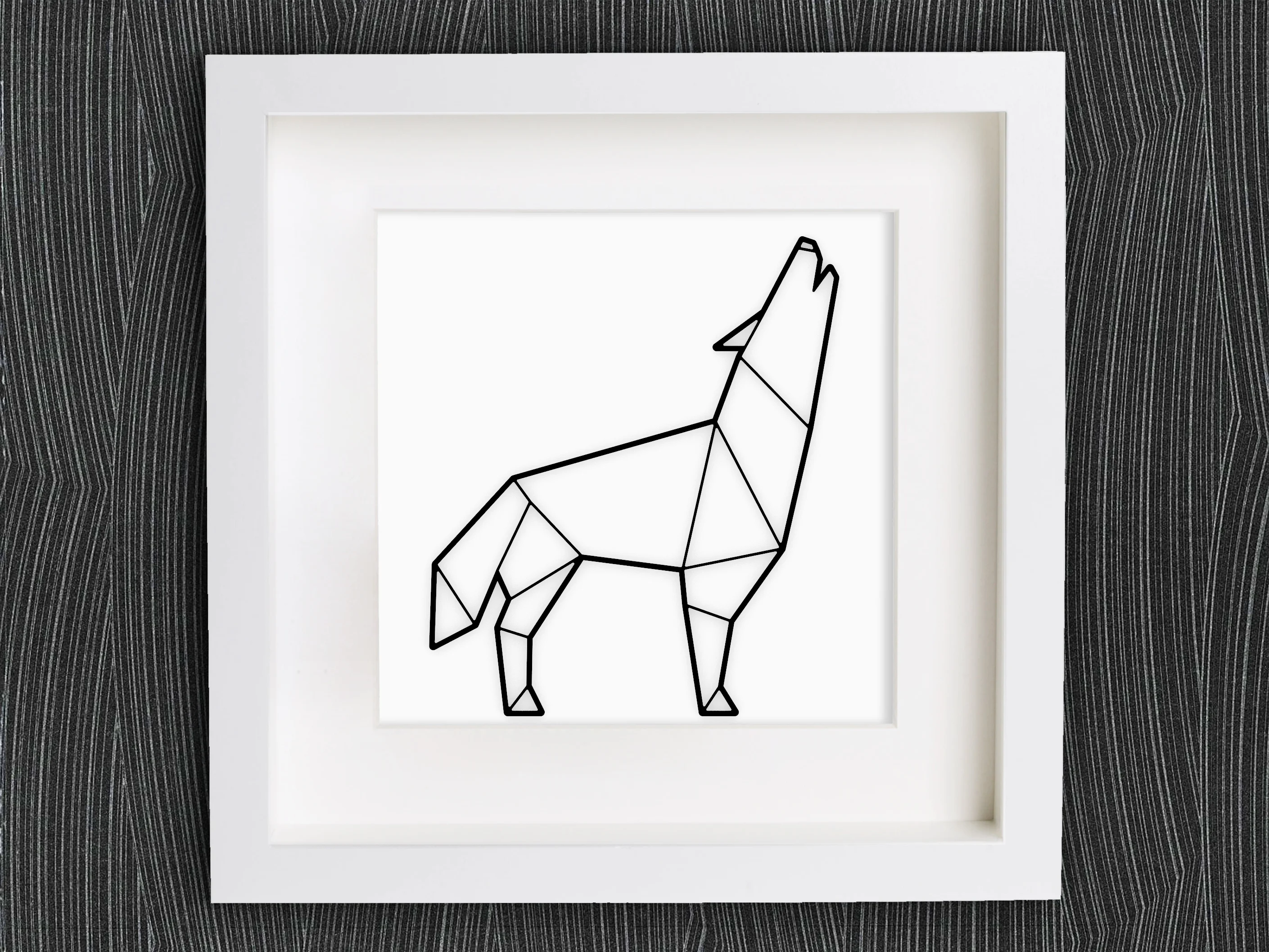 Customizable Origami Howling Wolf