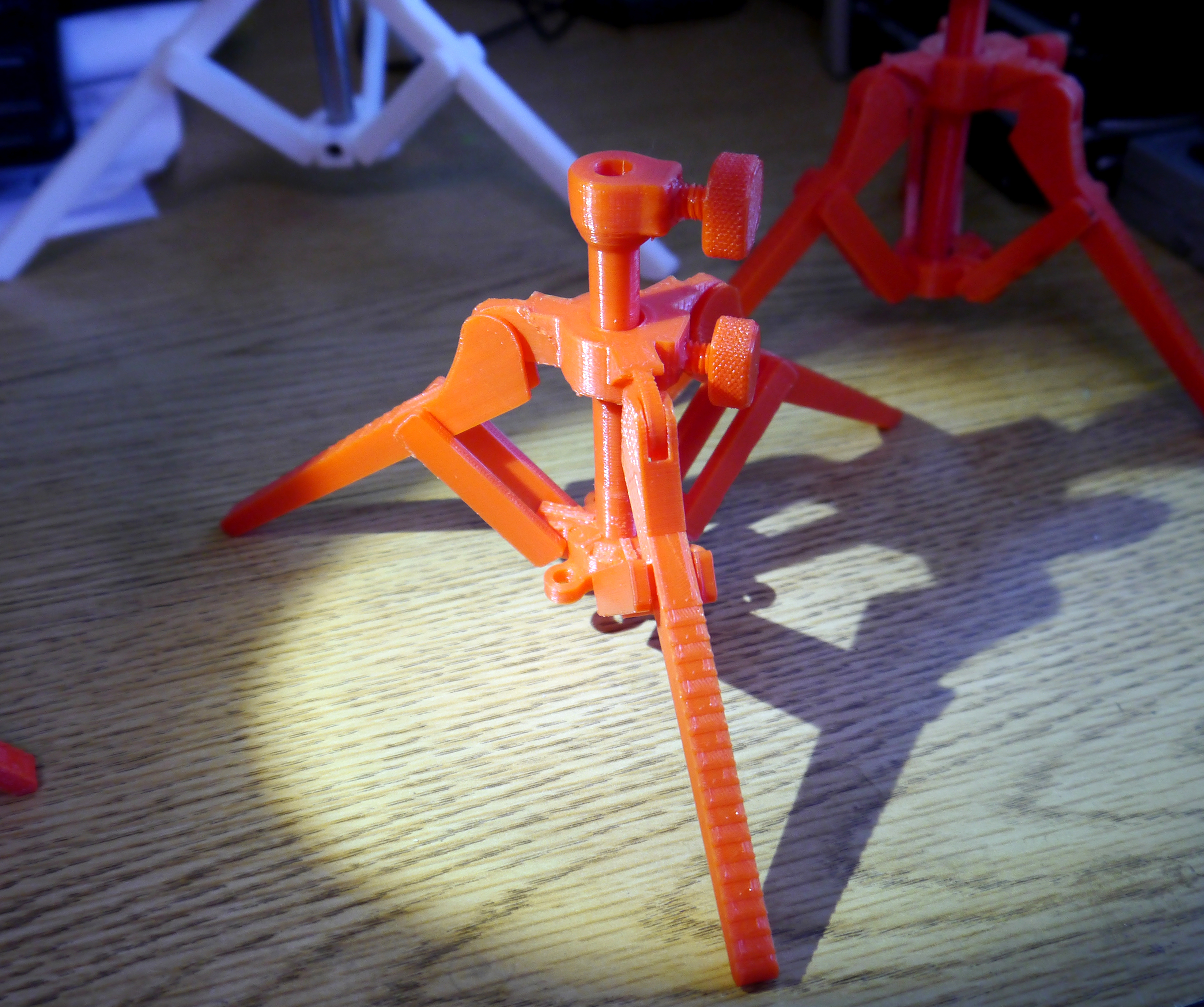 Collapsible Miniature Lightstand / Tripod