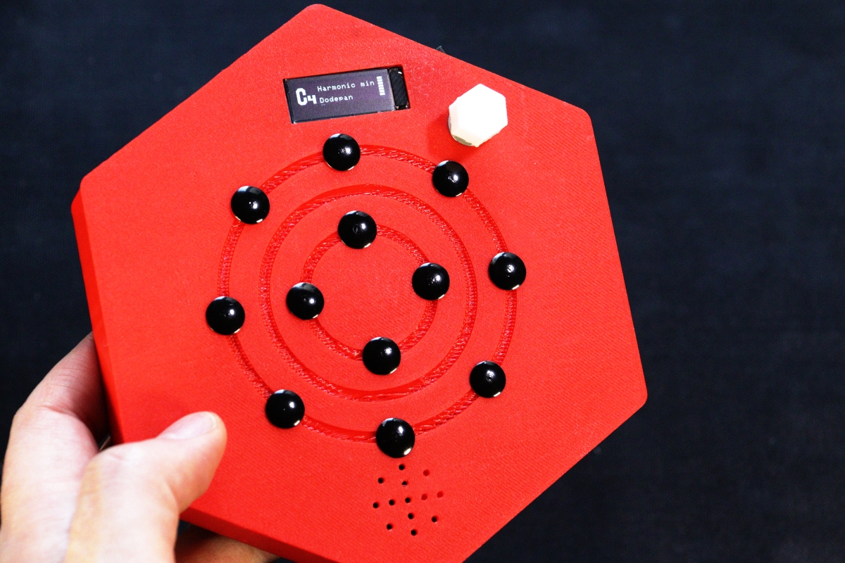 Dodepan – Musical instrument and MIDI controller
