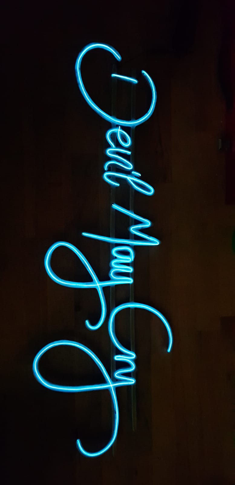 Devil May Cry Noen Sign