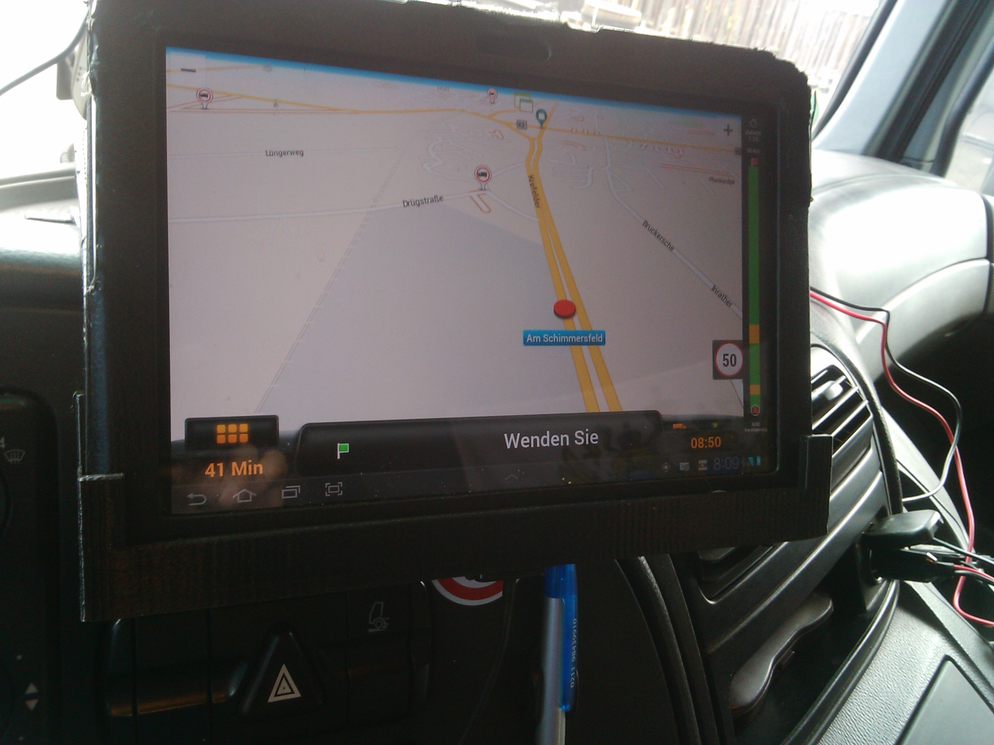 Tablet holder for Mercedes Actros MP2/MP3