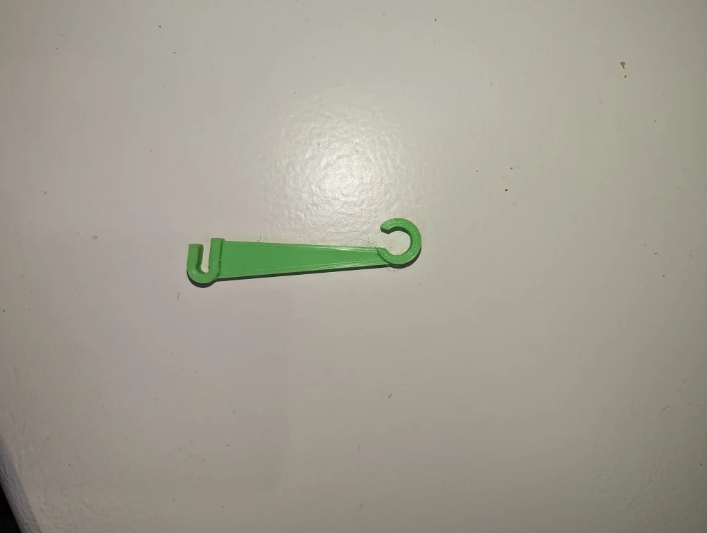 Clay Target Hanger