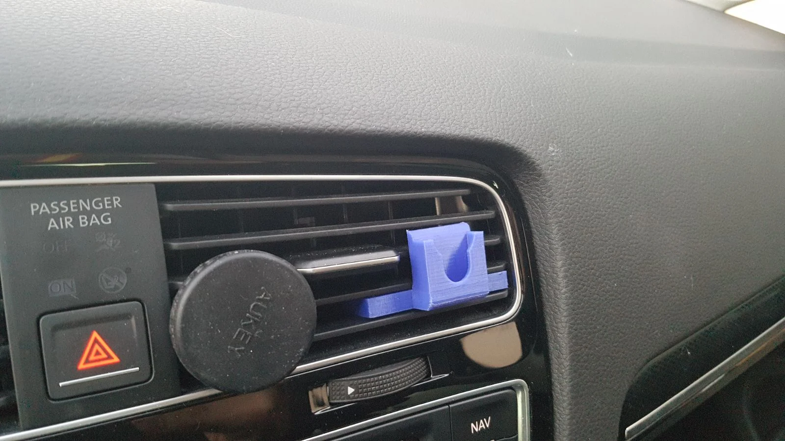 Mic holder