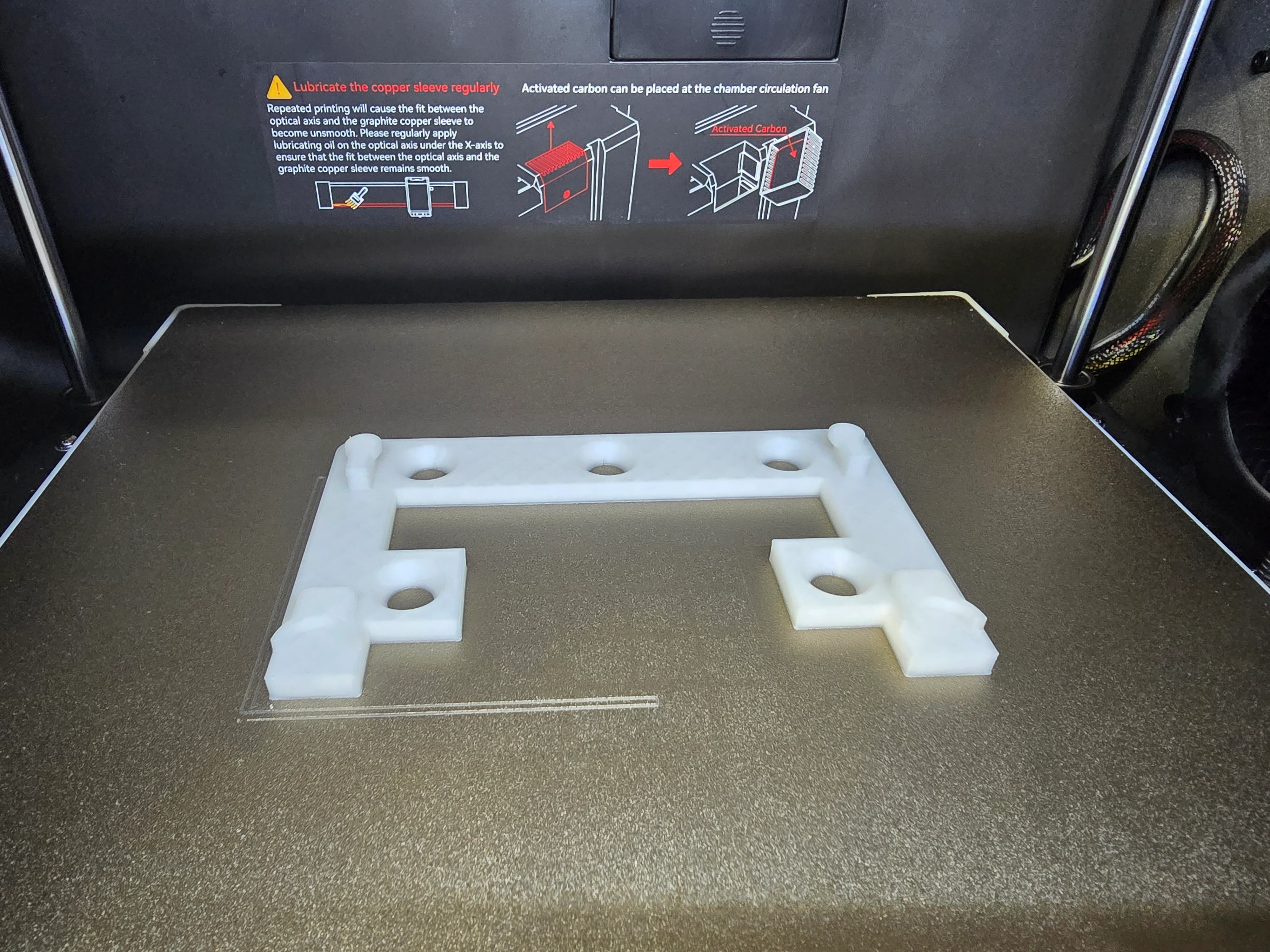 Heavy Duty Dewalt DCB118 Charger Mount.stl