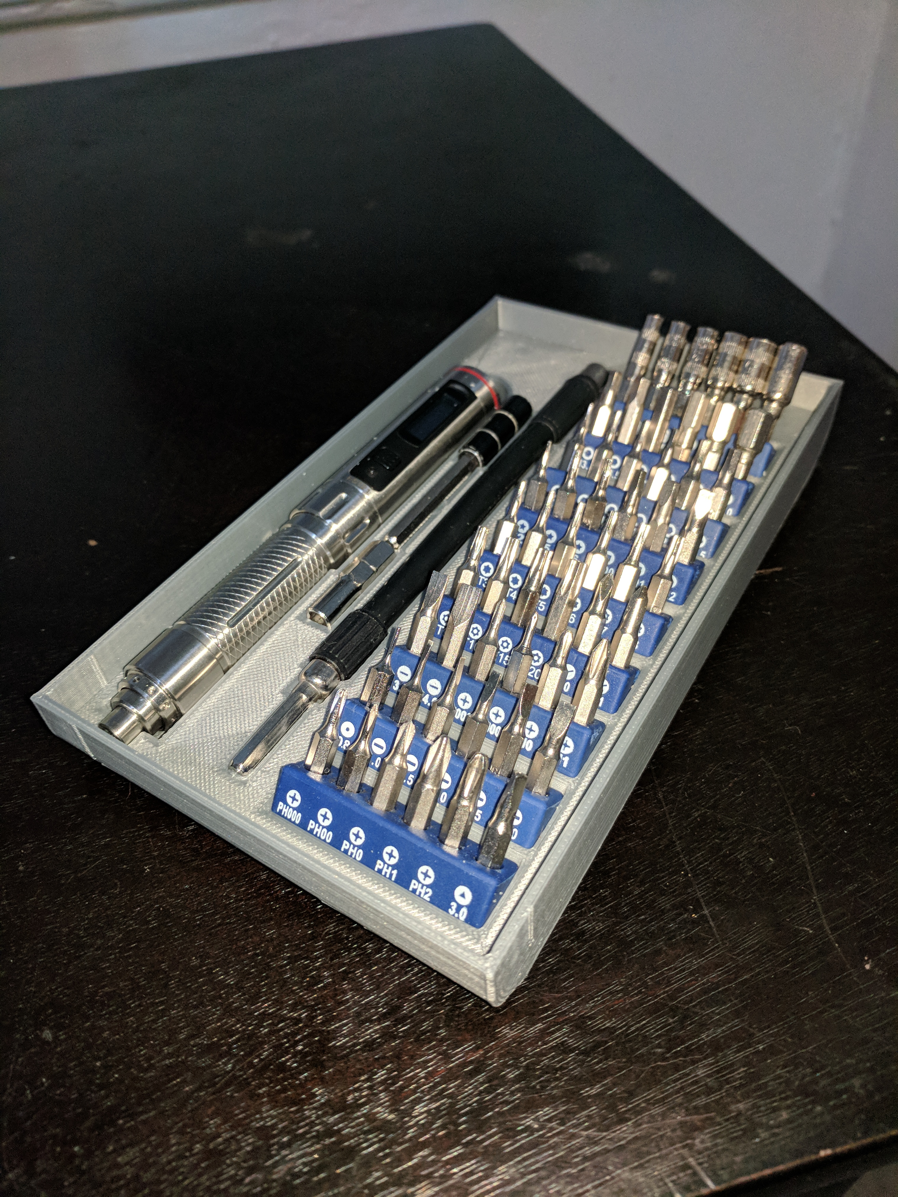 ES 120/121 Case with iFixit Bits