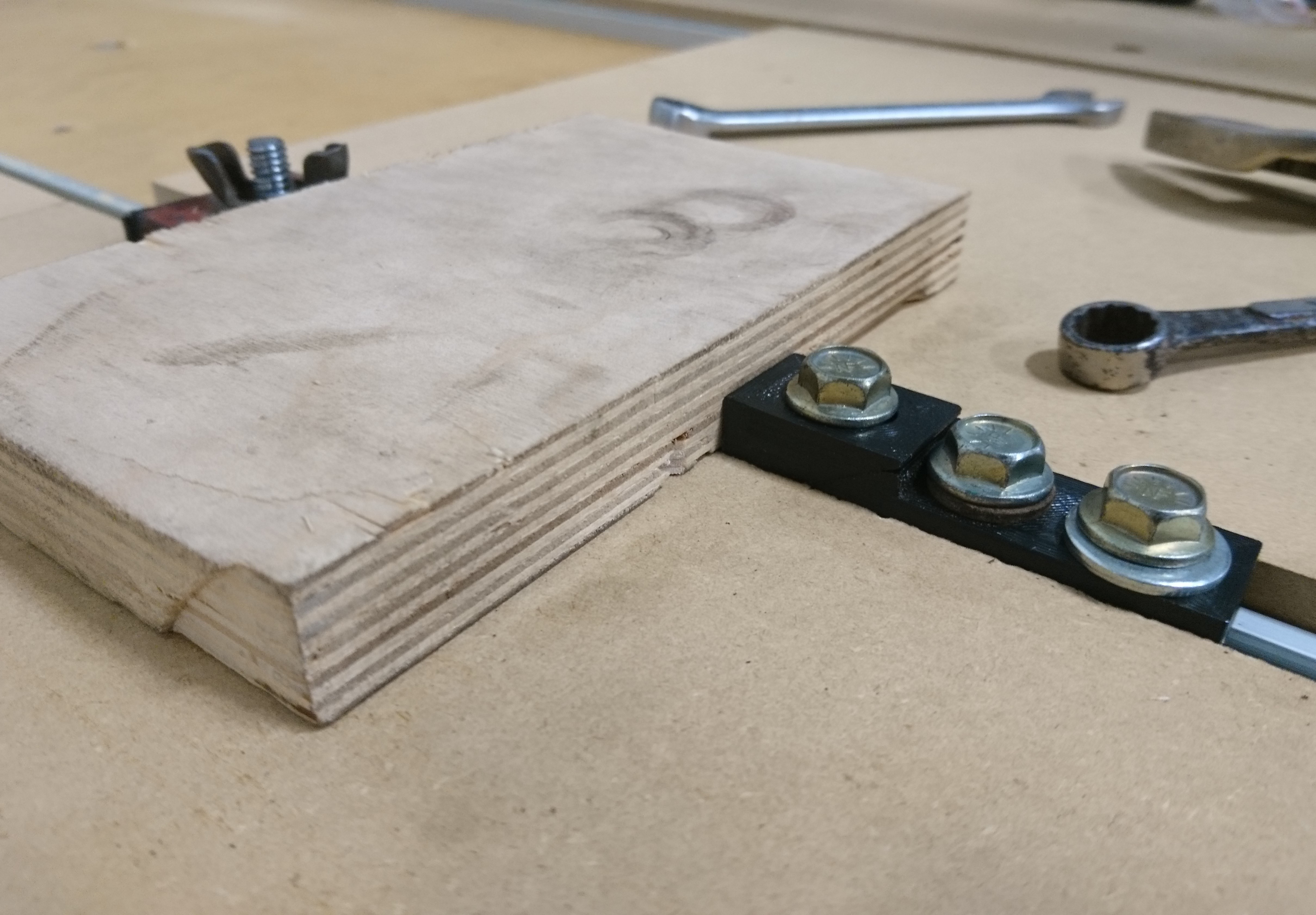 Toe Clamp CNC