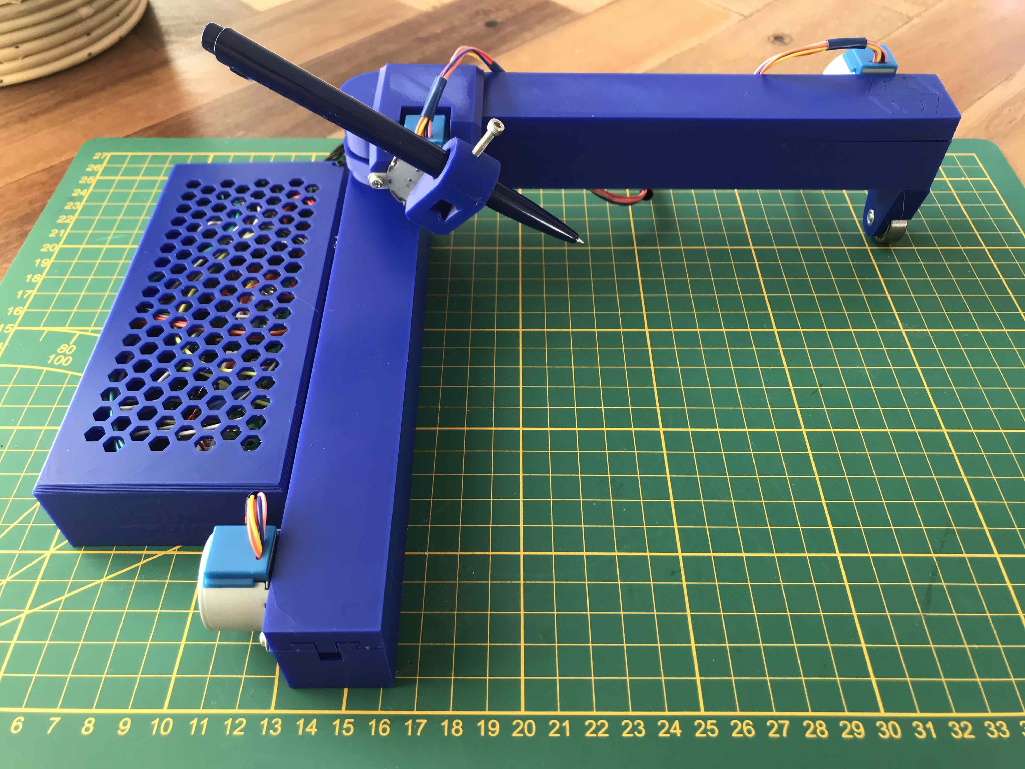 Foldable all-printed Penplotter/drawbot