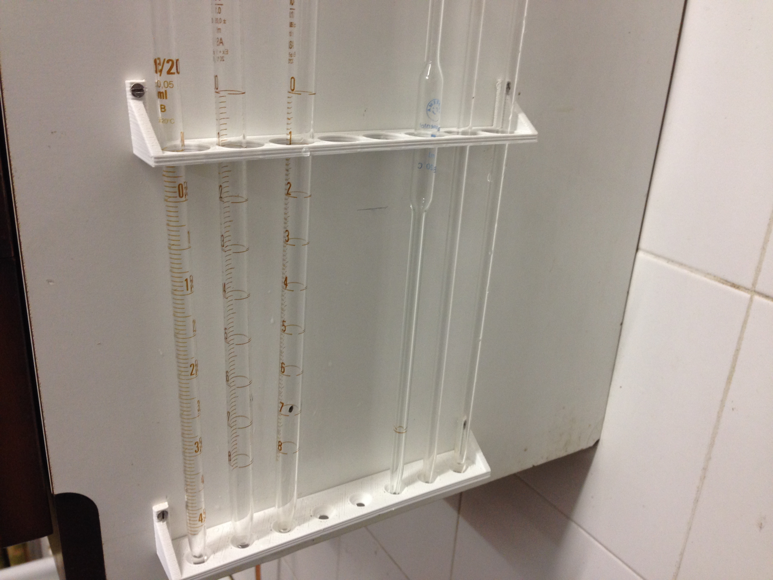Volumetric pipette stand