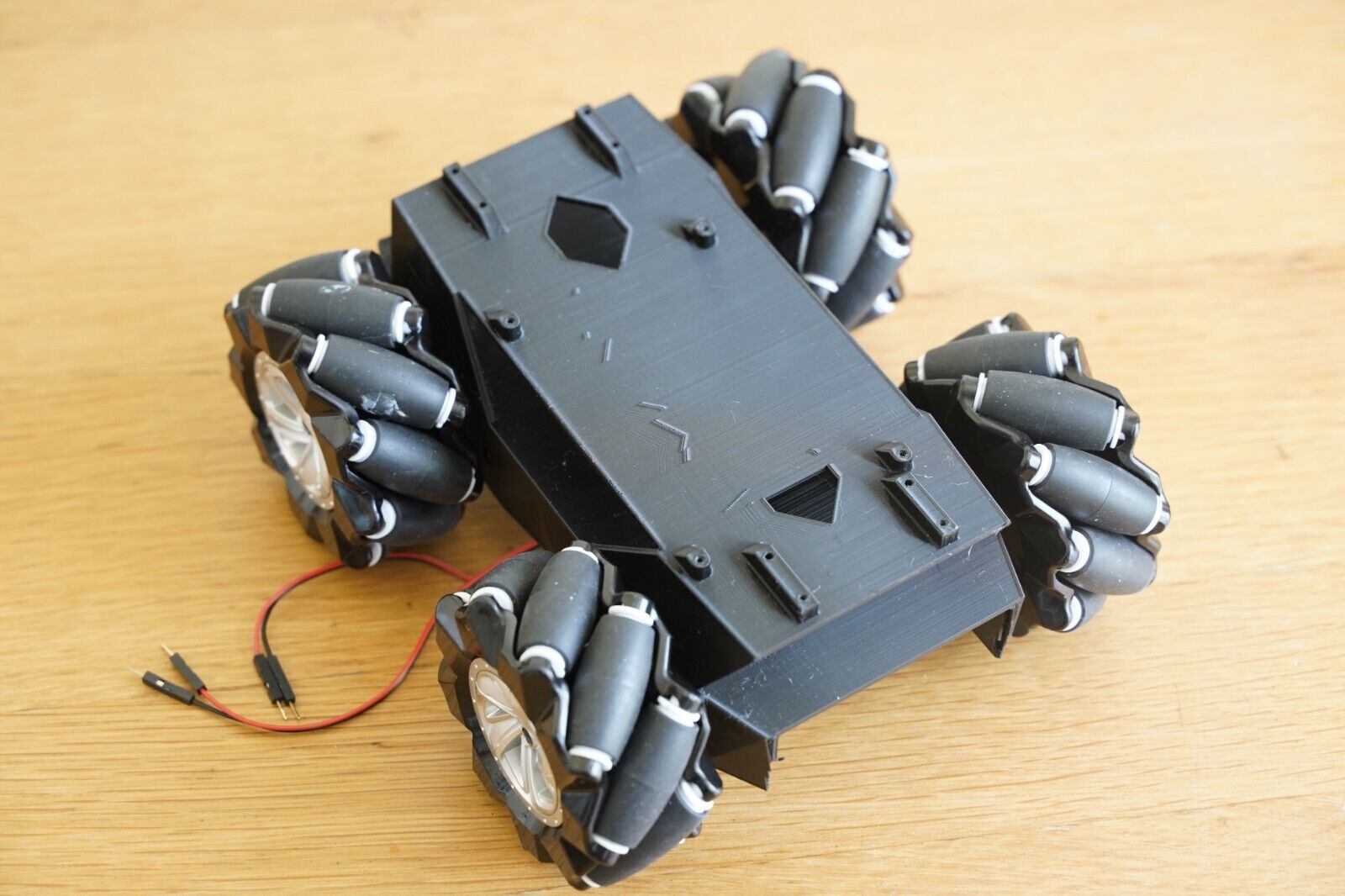 Jetbot-omni (4 wheels)