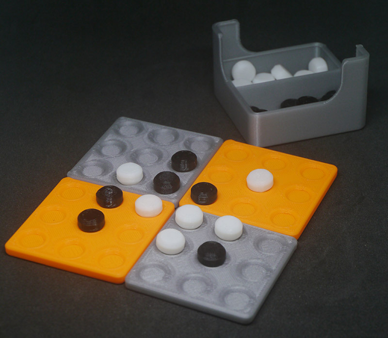 portable "Pentago"