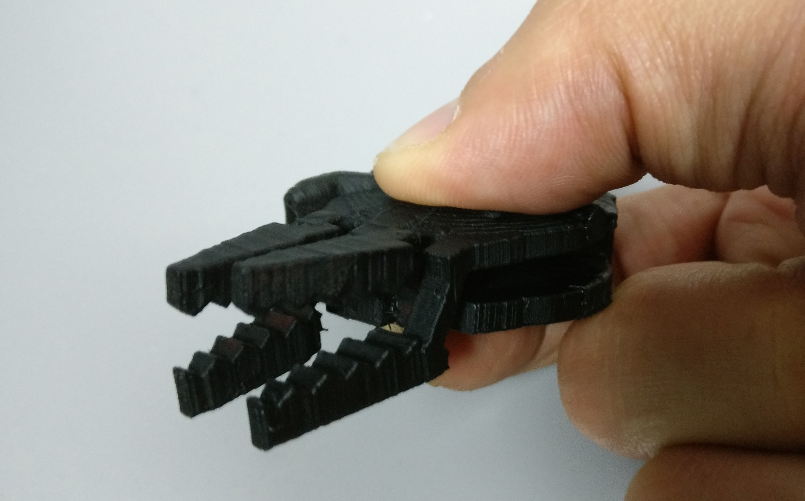 Millenium Falcon Clip