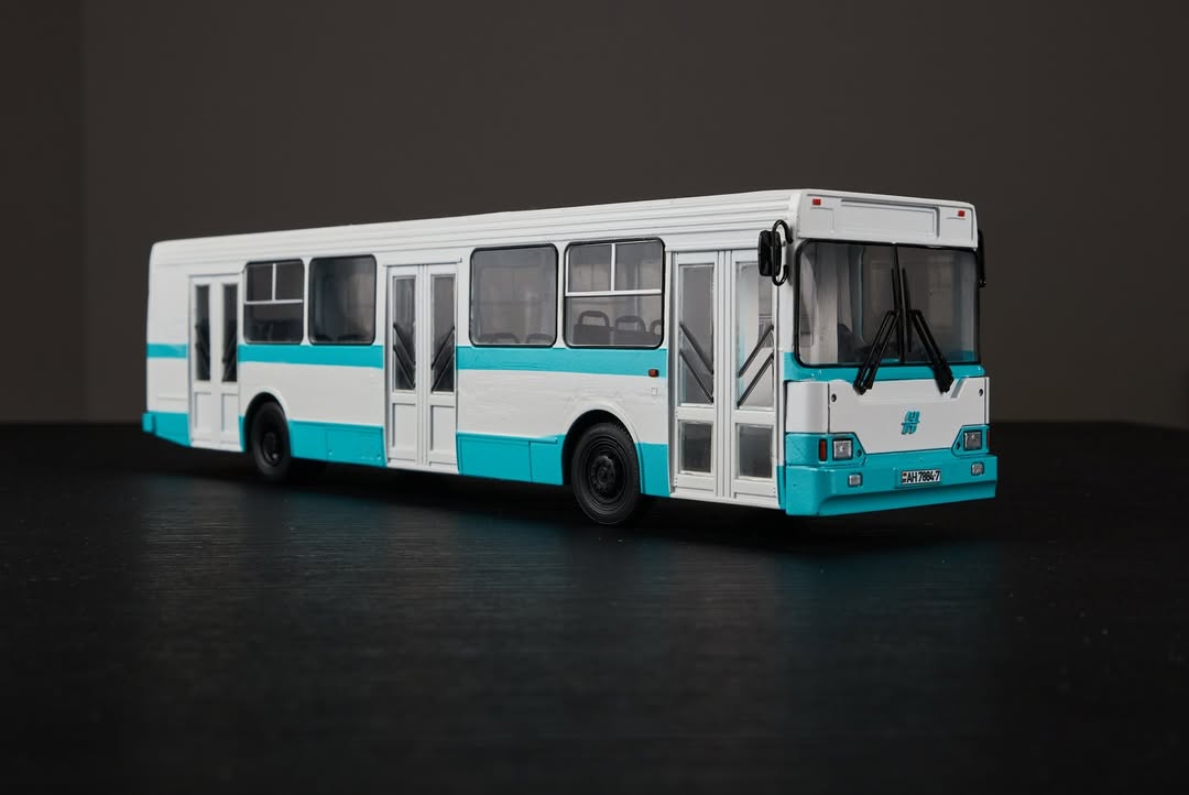 Conversion kit for bus LiAZ-5256 (ЛиАЗ) to Neman-52012 (Нёман)