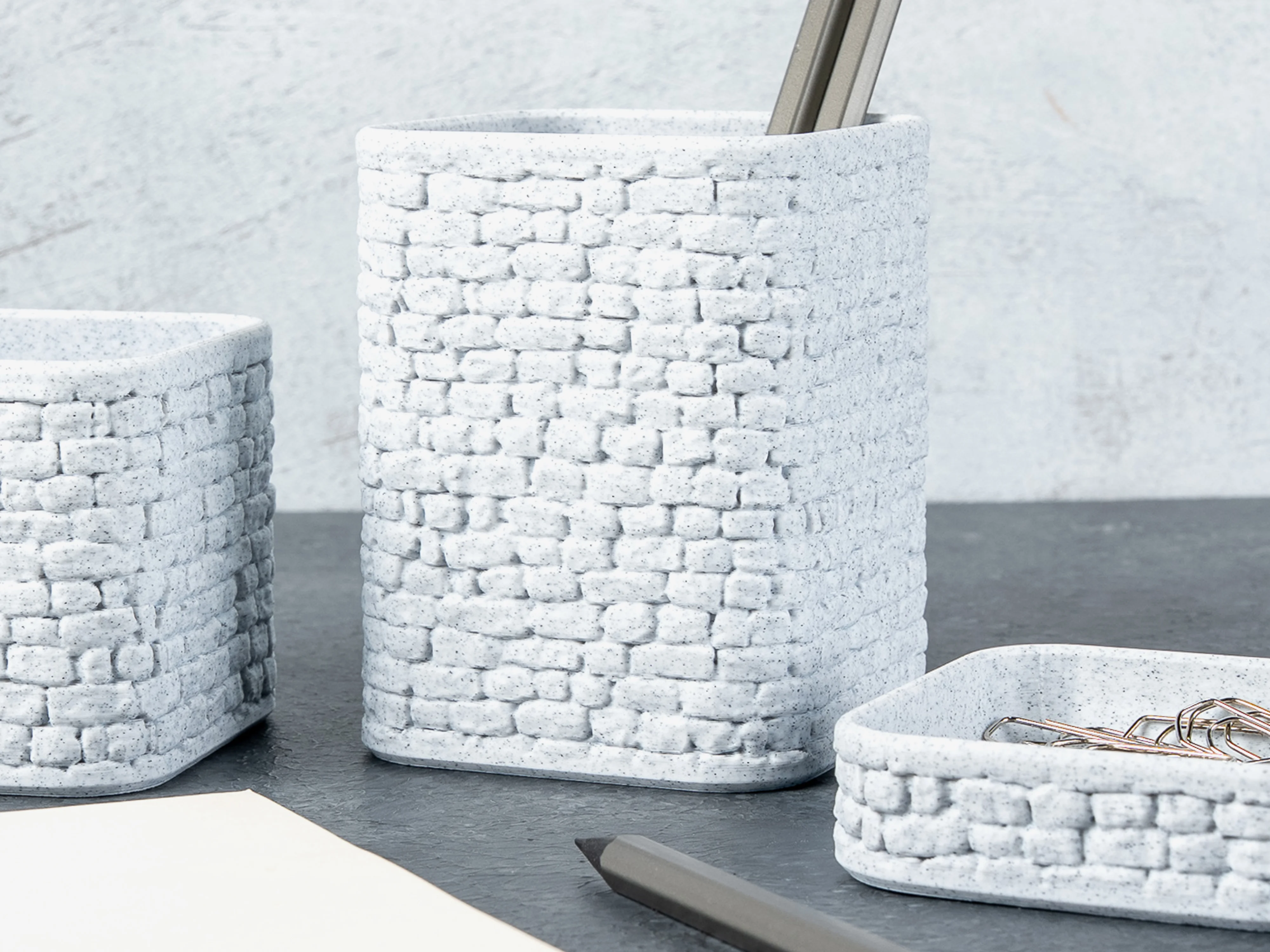 Stone Wall Desk Set