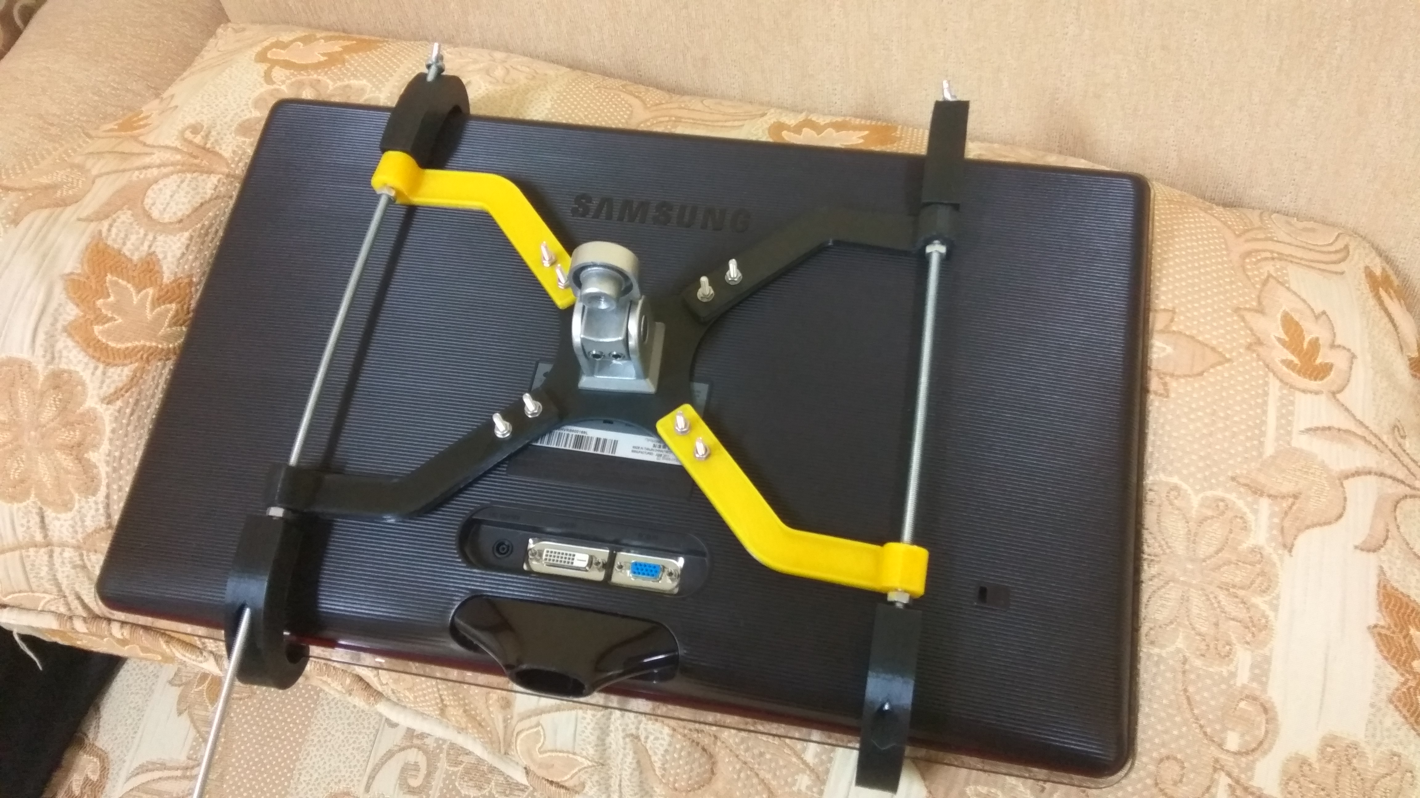 PC Monitor Hang Holder