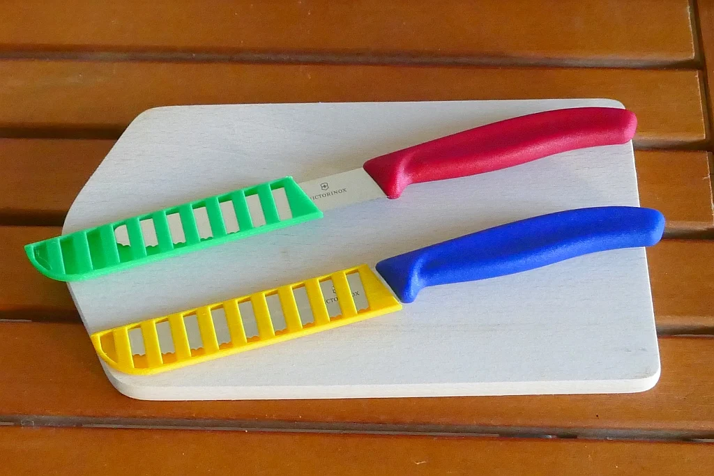 Parametric Kitchen Knife Sheath (Improved Remix)