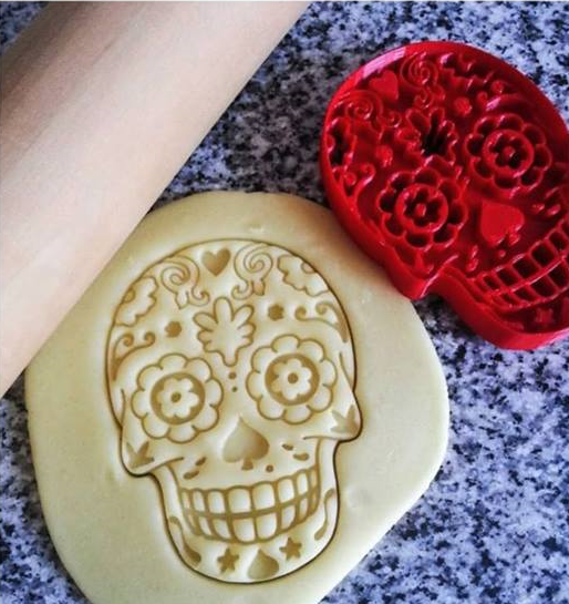 Mexican skull cookie cutter