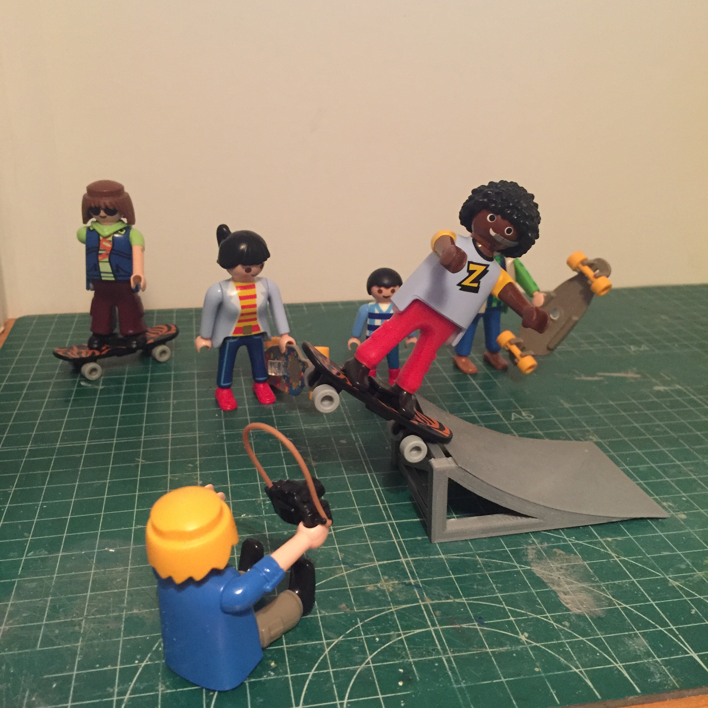 Playmobil Ramp for skate park v1.0