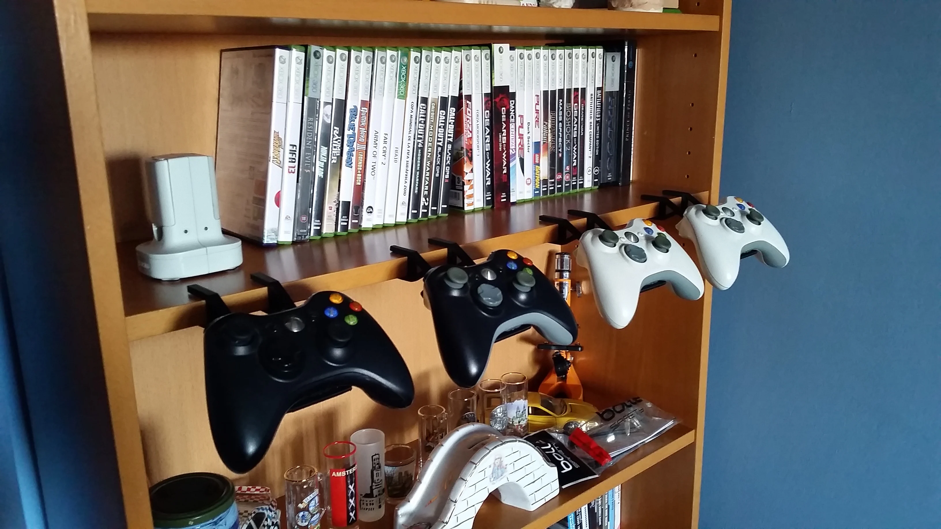 Xbox360/Xbox One/ Steam Controller controller holder for BILLY bookcase and JERKER desk