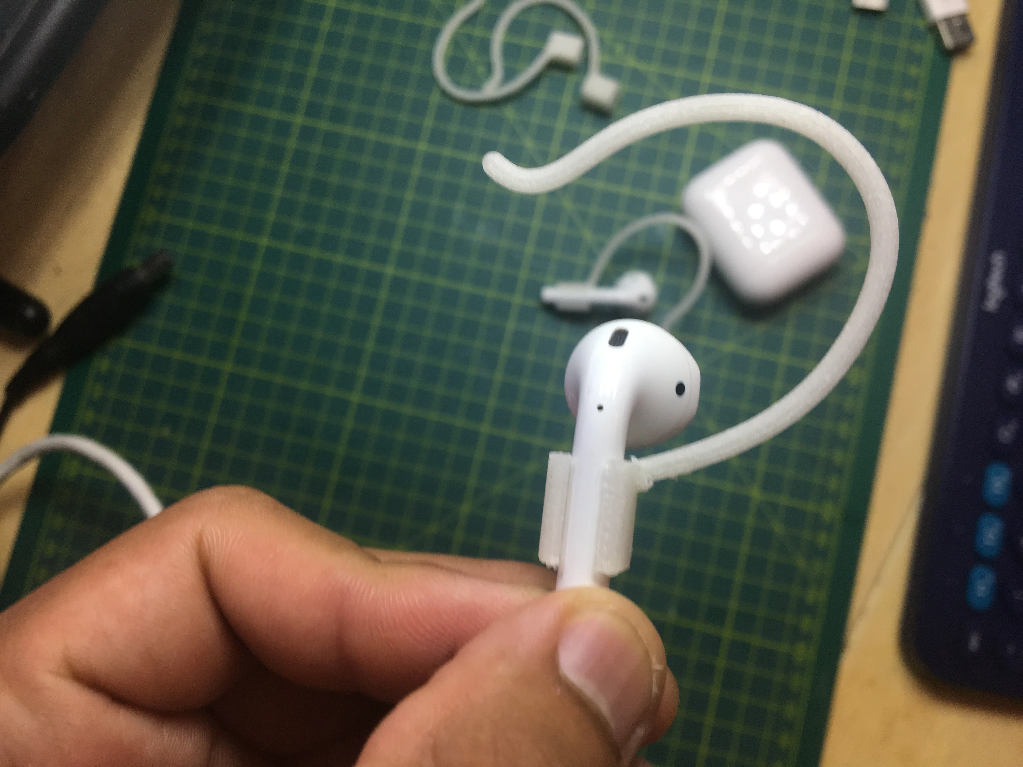 Apple AirPod Ear Clips
