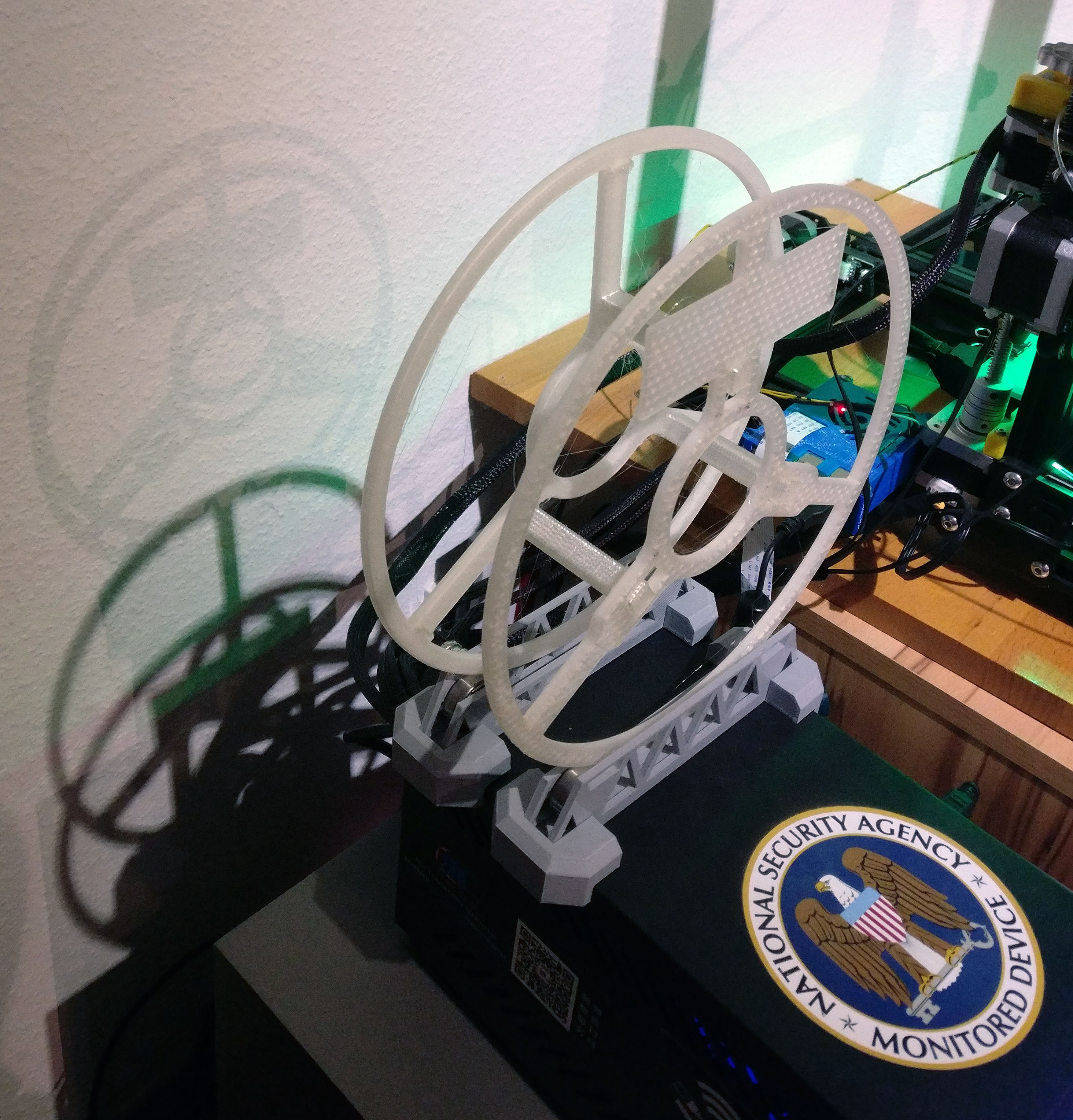 Little MasterSpool Roller + Sticker (fixed stl, multiple versions, including sourcefile)