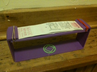 Taiwanese lottery receipt holder