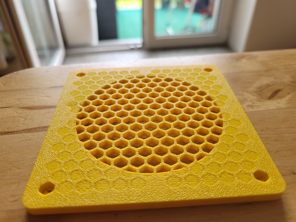 BlobBox M 1.2 Front (better printable)