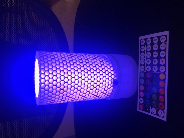 Honeycomb LED lamp