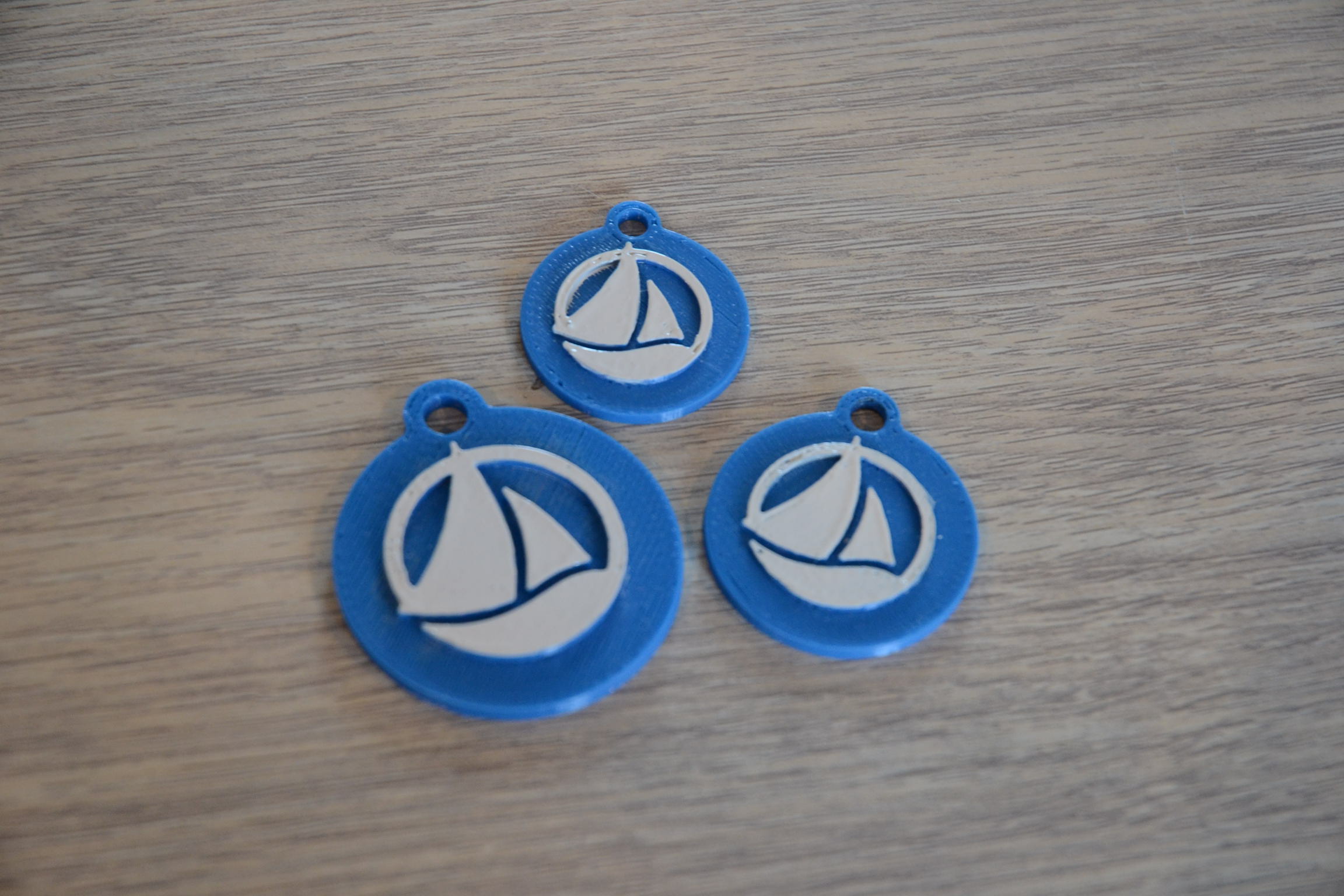 Petit Bateau medallion
